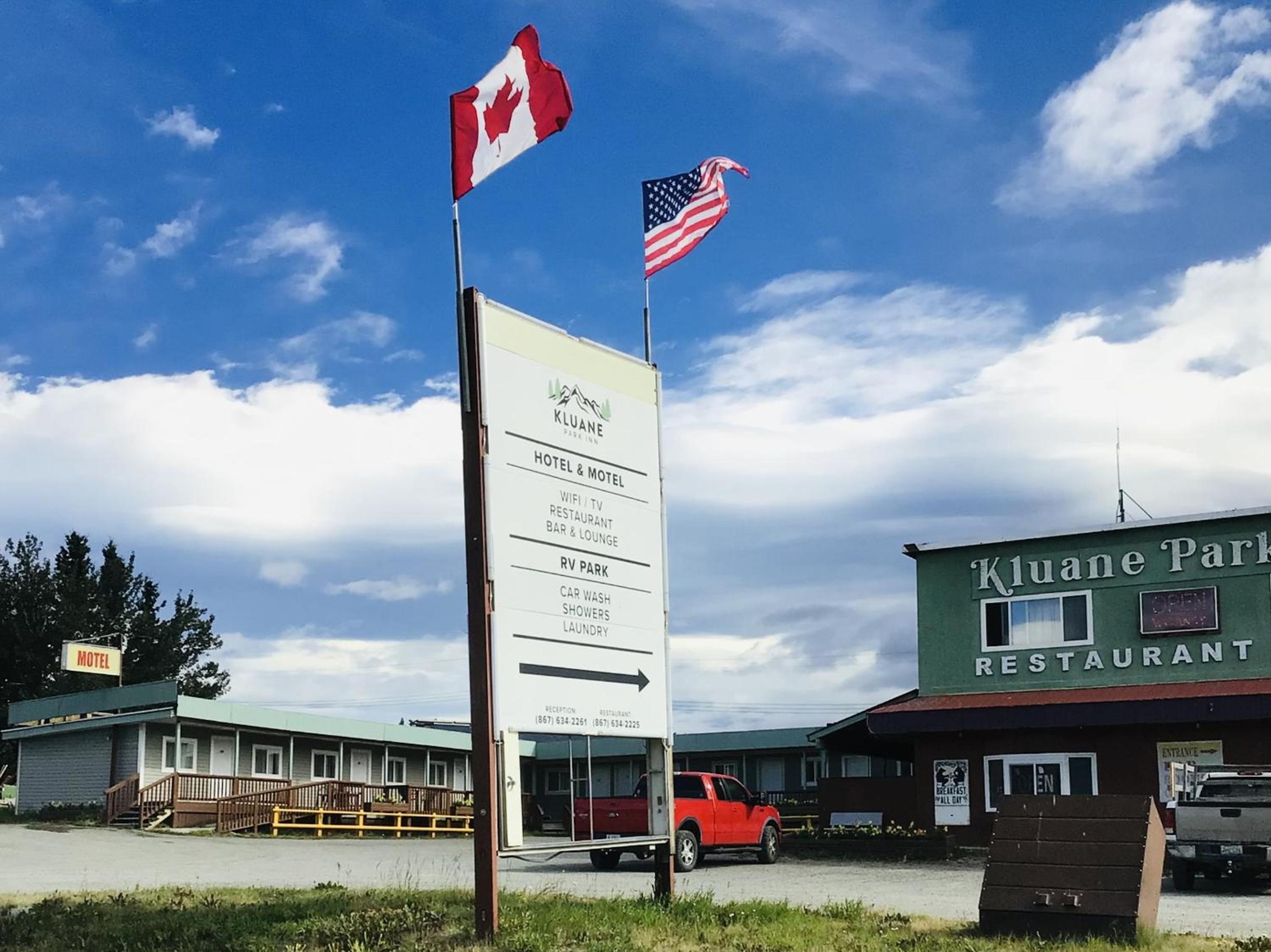 Kluane Park Inn