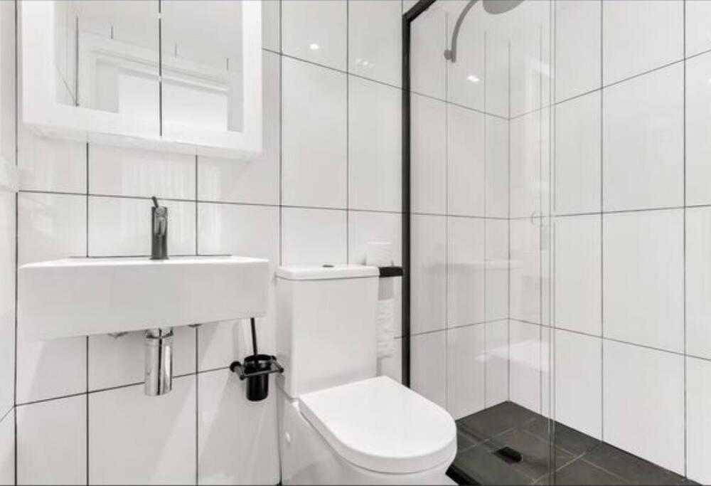 A modern two bedroom apartment! Quiet, secure and 1 minute walk to Bondi Beach!
