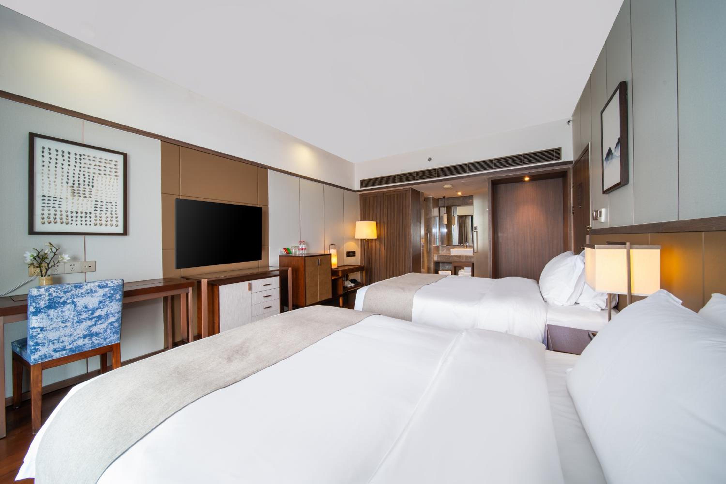 Shenzhen Half Day Cloud Coast Resort