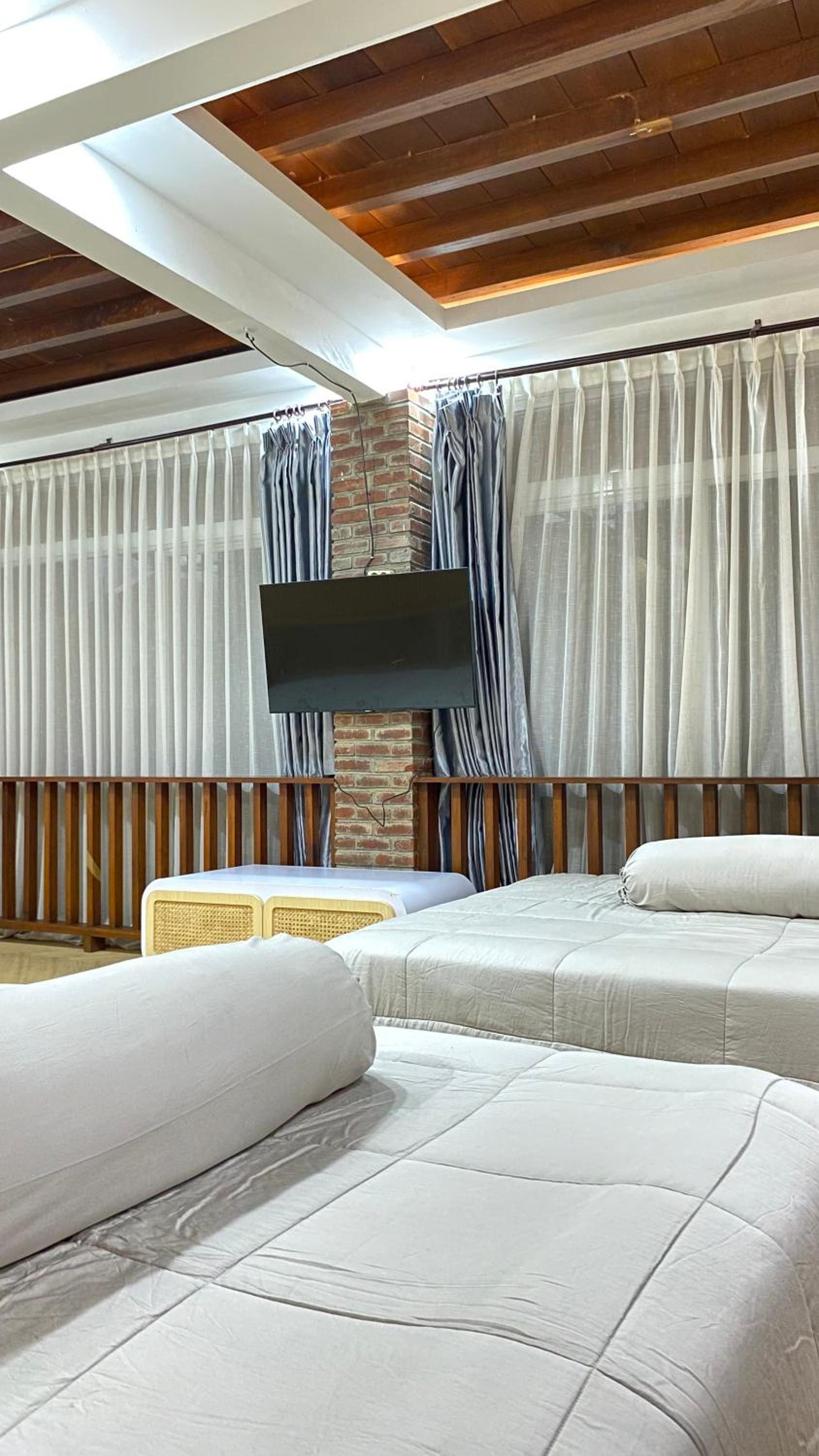 RD Aesthetic Villa Lembang view 5