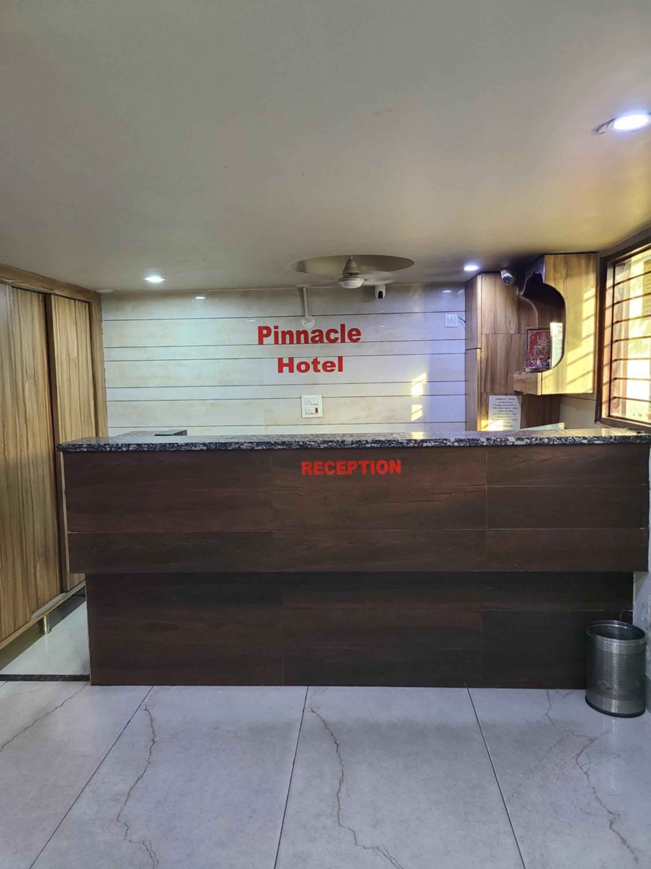 Pinnacle Hotel