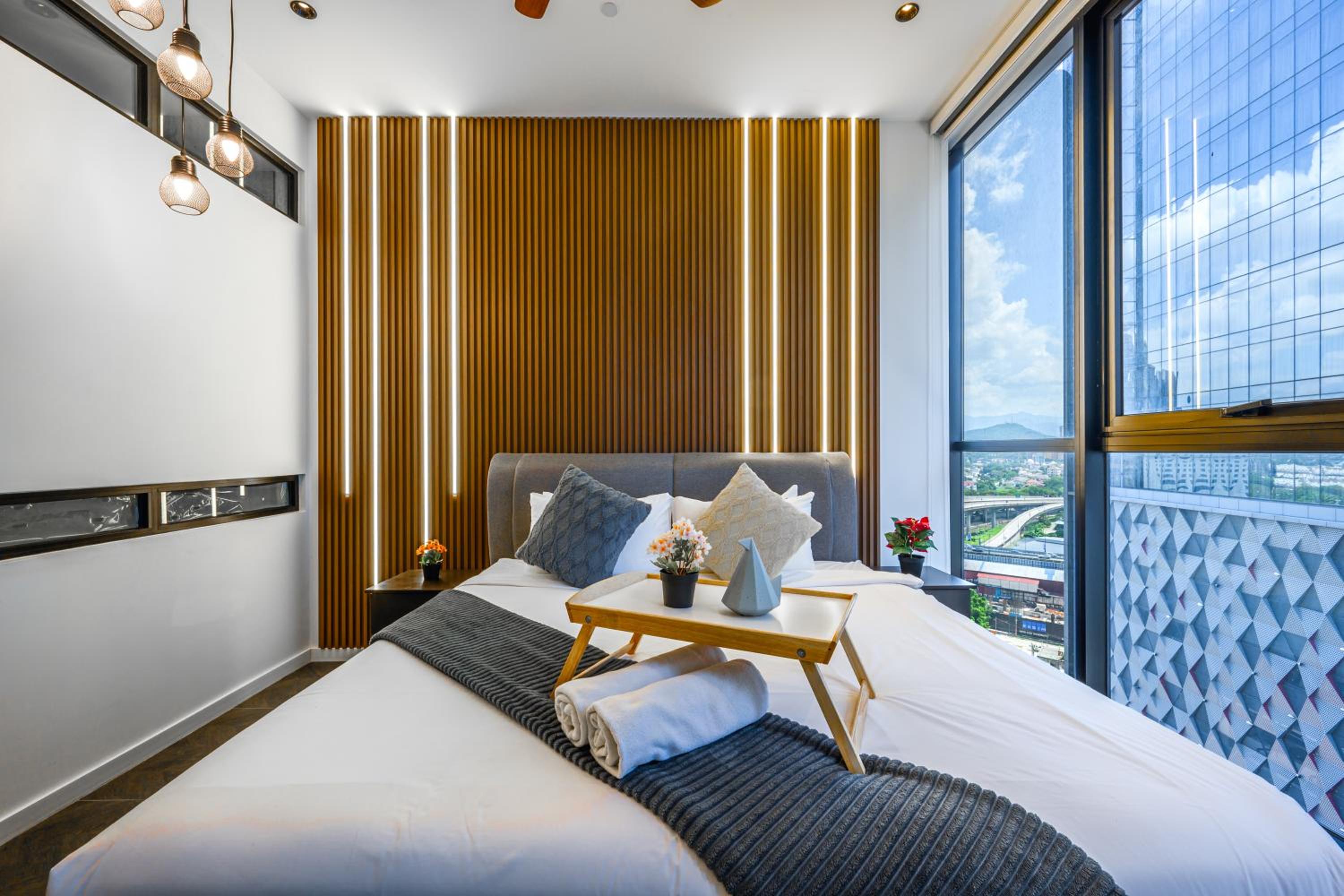 Greystone Scarletz Suites