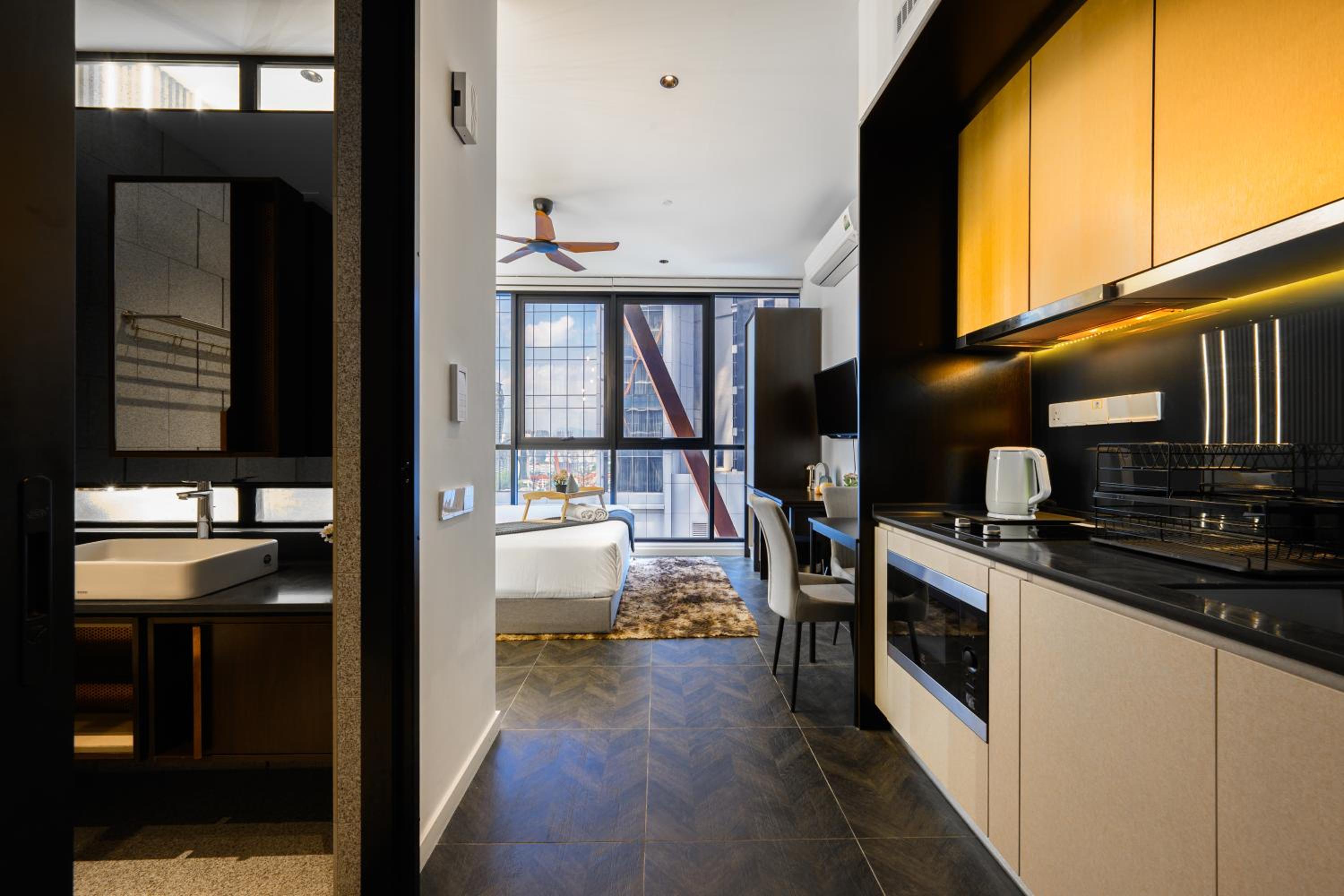 Greystone Scarletz Suites