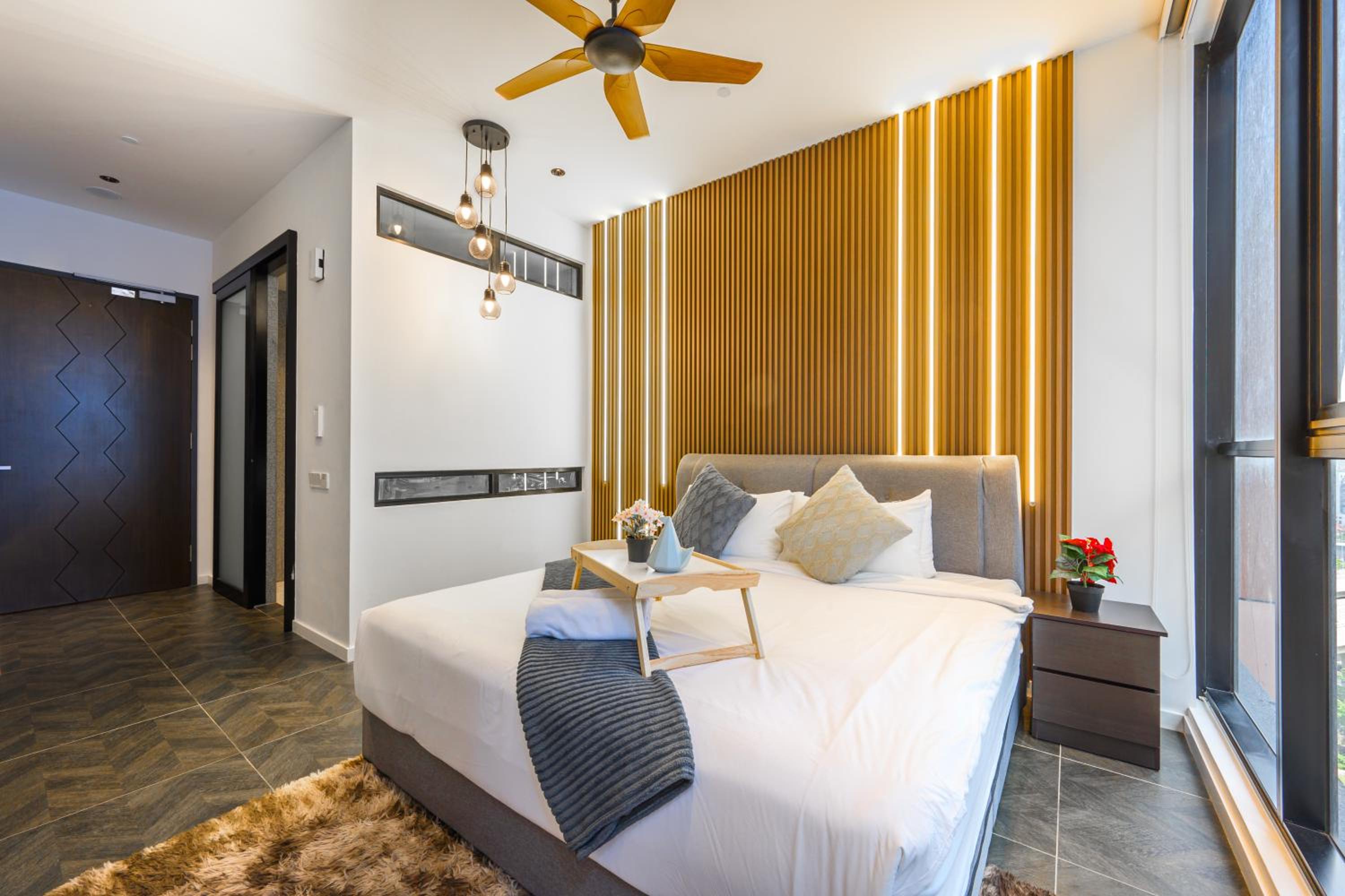 Greystone Scarletz Suites
