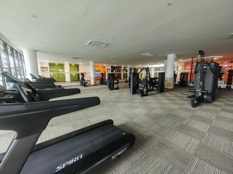 R&F Family Seaview Suite