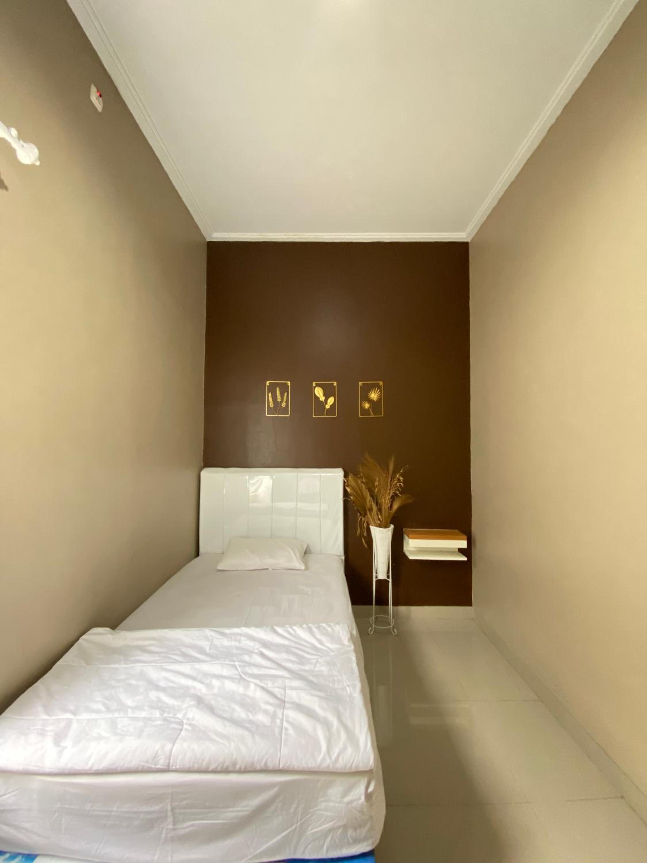 Villa Unit i2 Cijeruk Village, Bogor view 5