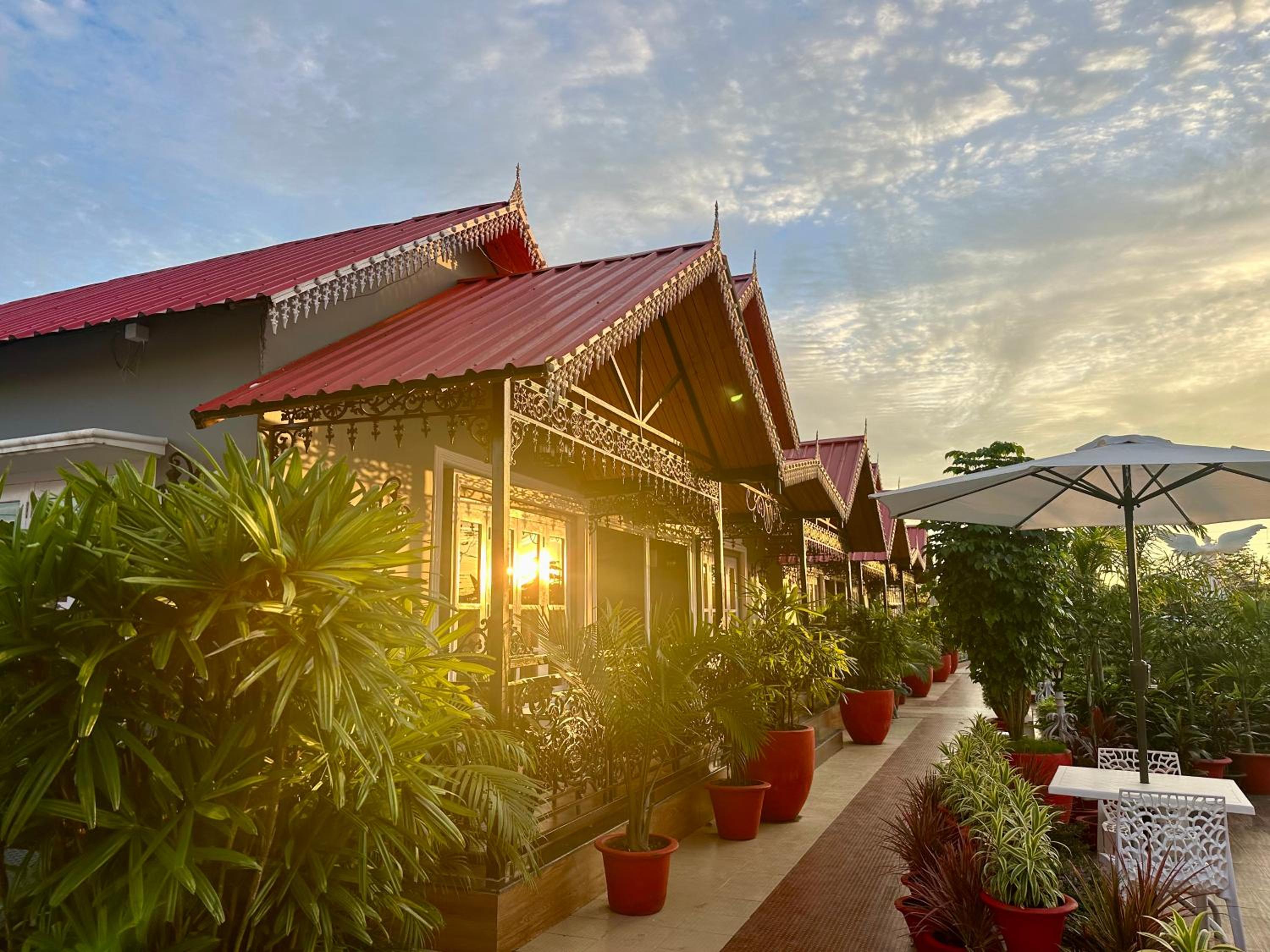 YKC Hotels & Resorts