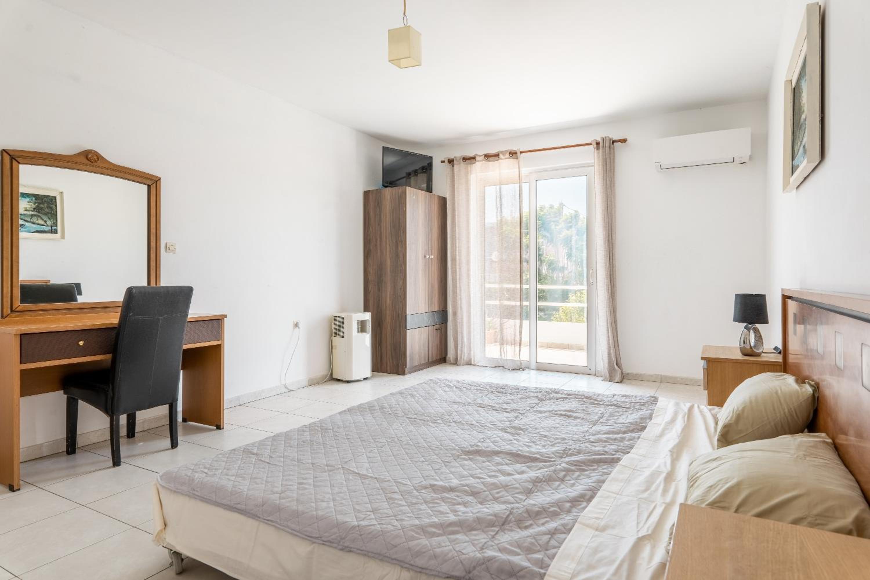 Anthi Apartments