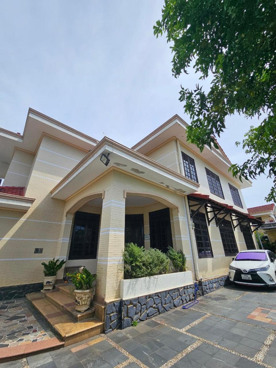 YELLOW GARDEN- Homestay view 5