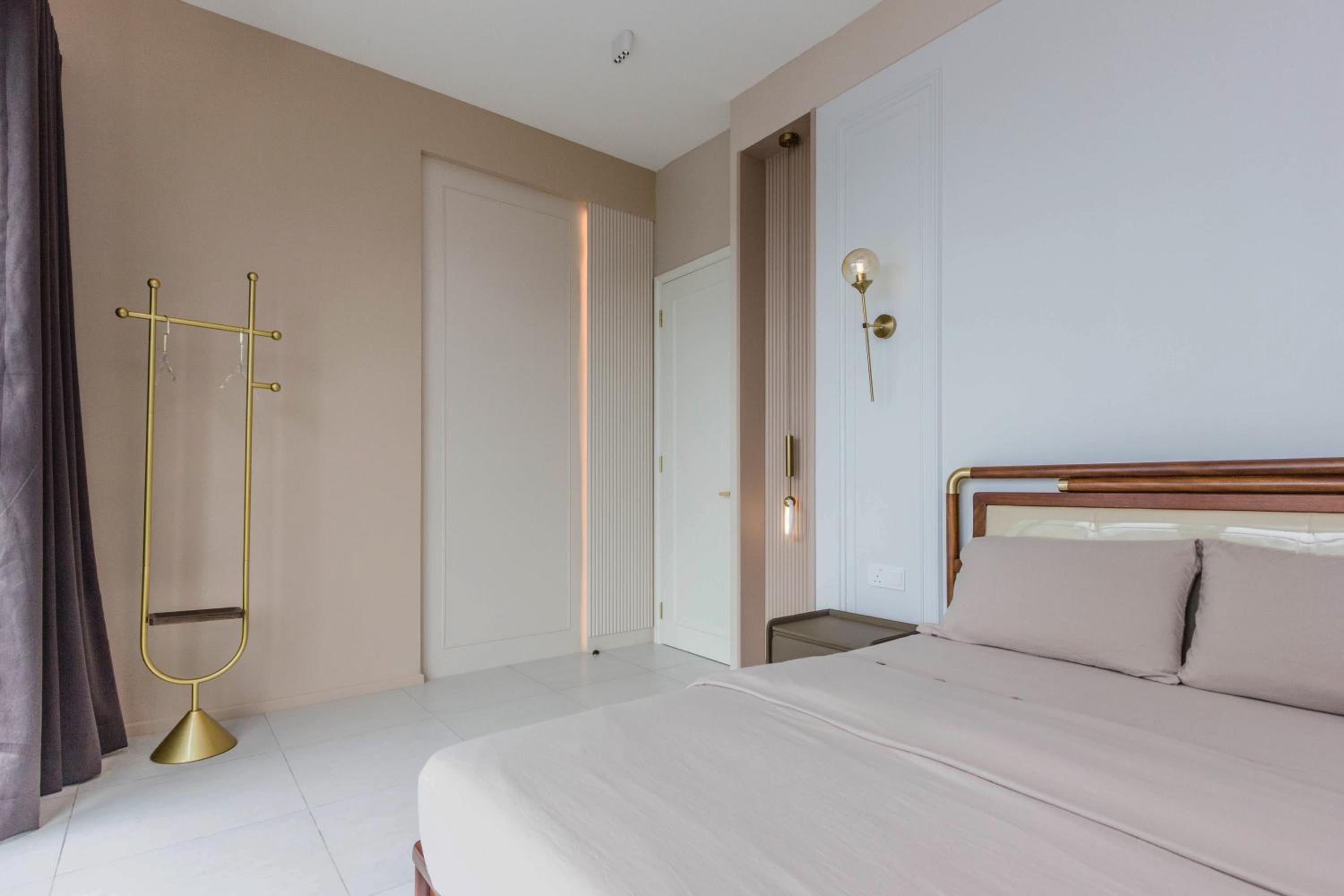 Designer Suites 2BR Apartment in Penang near George Town Self Check-In WiFi Partial Seaview photo 5