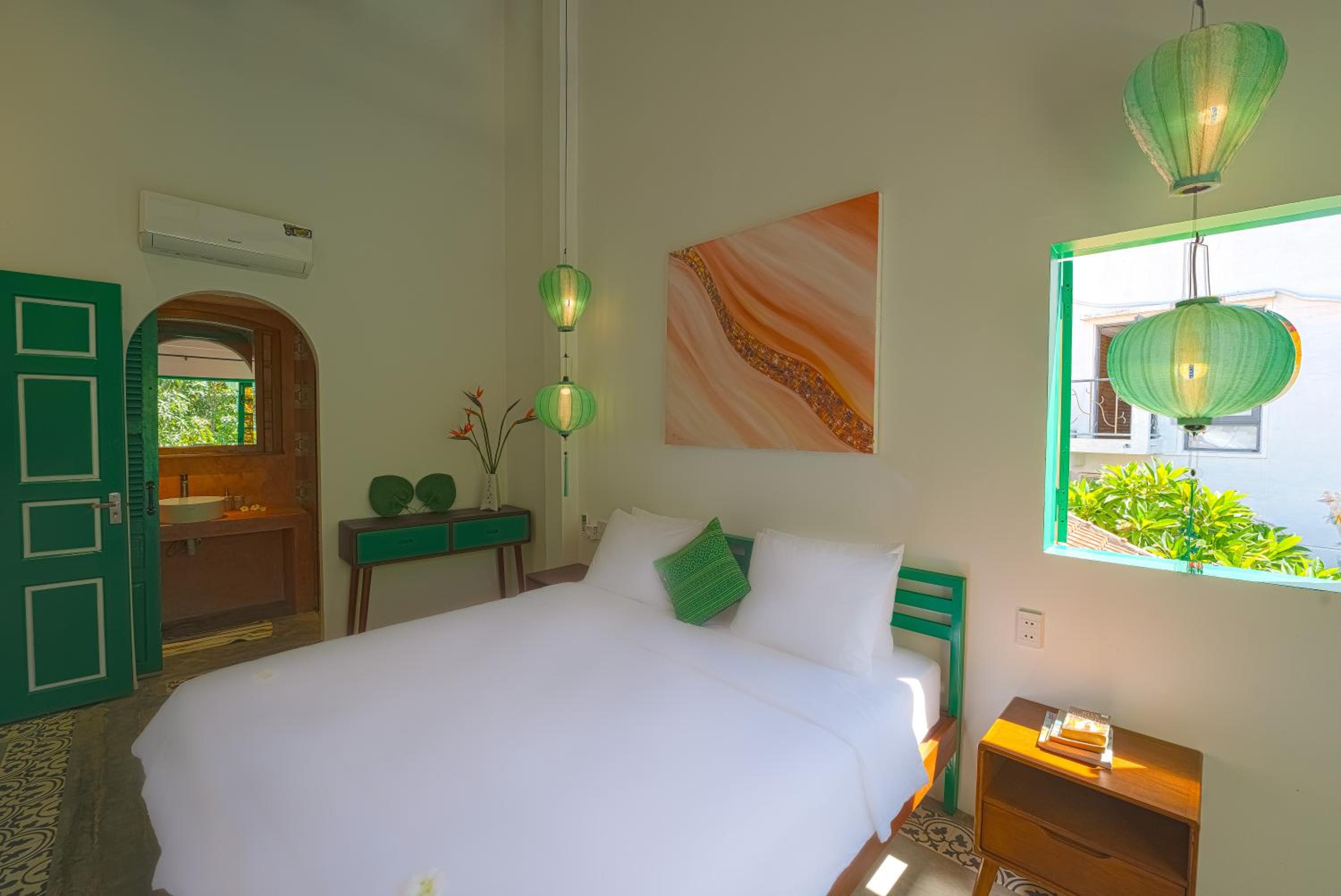 Hachi House - Two Bedrooms view 5