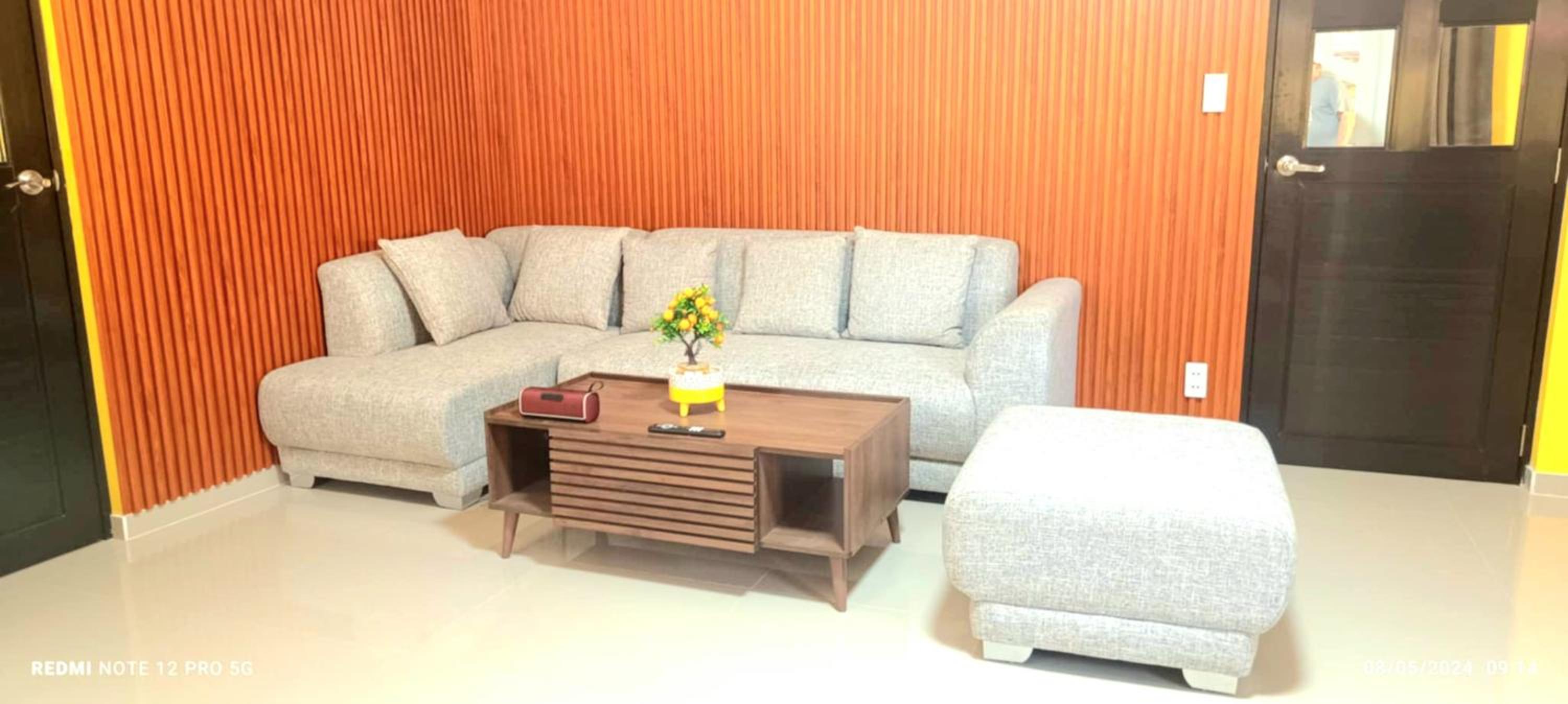 Jenessa's Executive Suite 90 sqm near Lanuza Surf Bay view 2