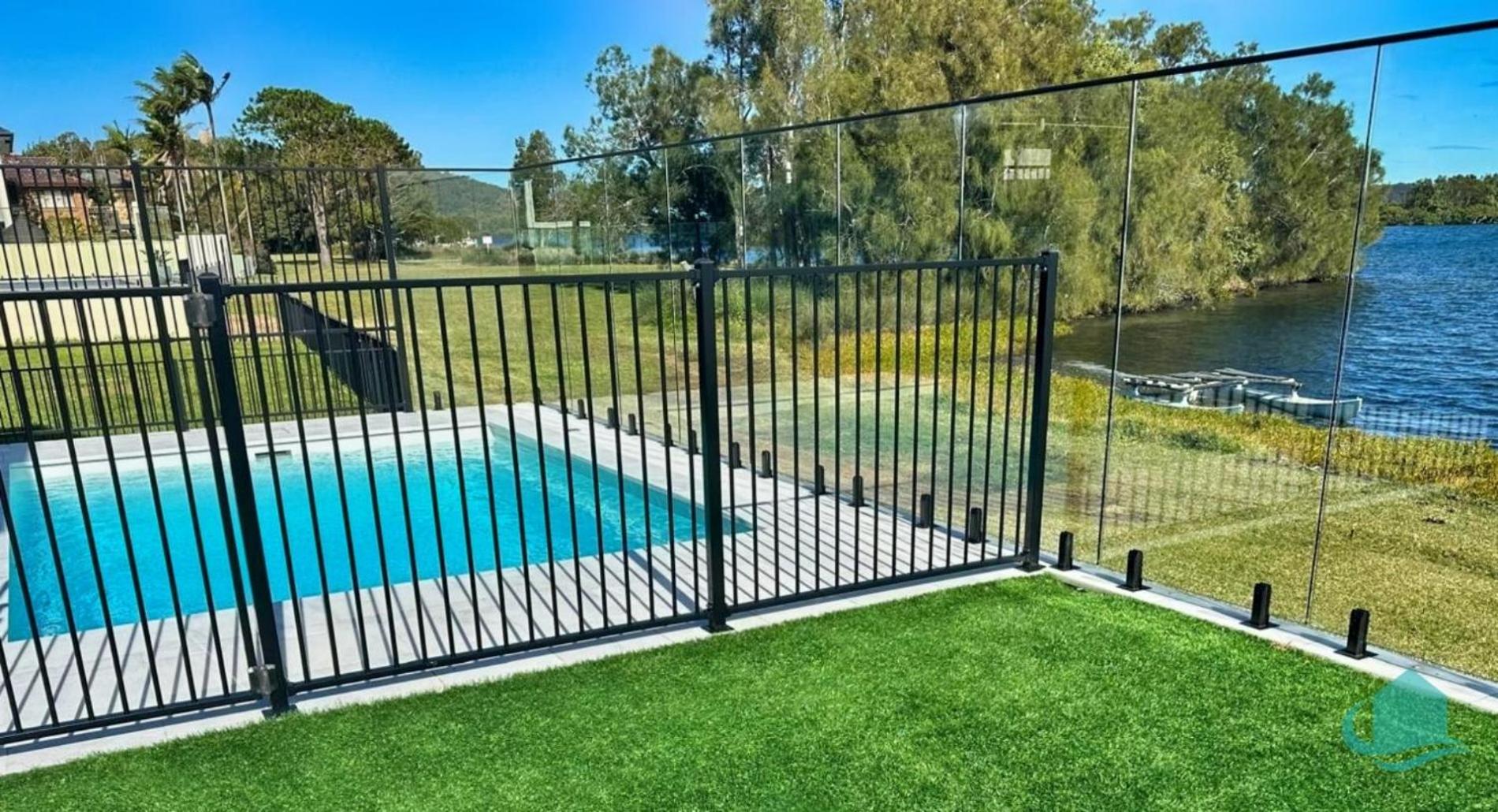 Tranquillity on the Lake, Absolute Lakefront With Pool