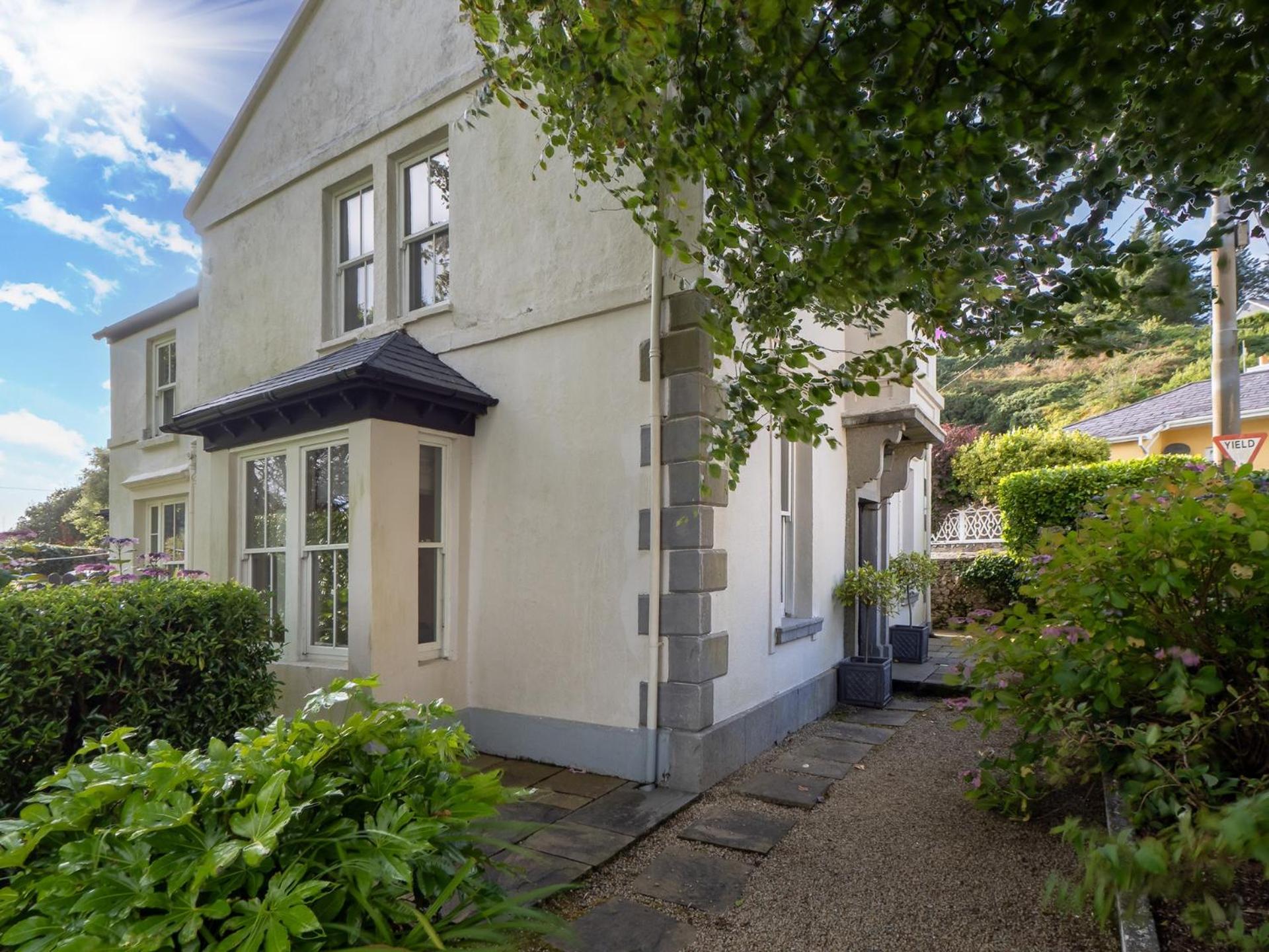Hill House Clifden view 5