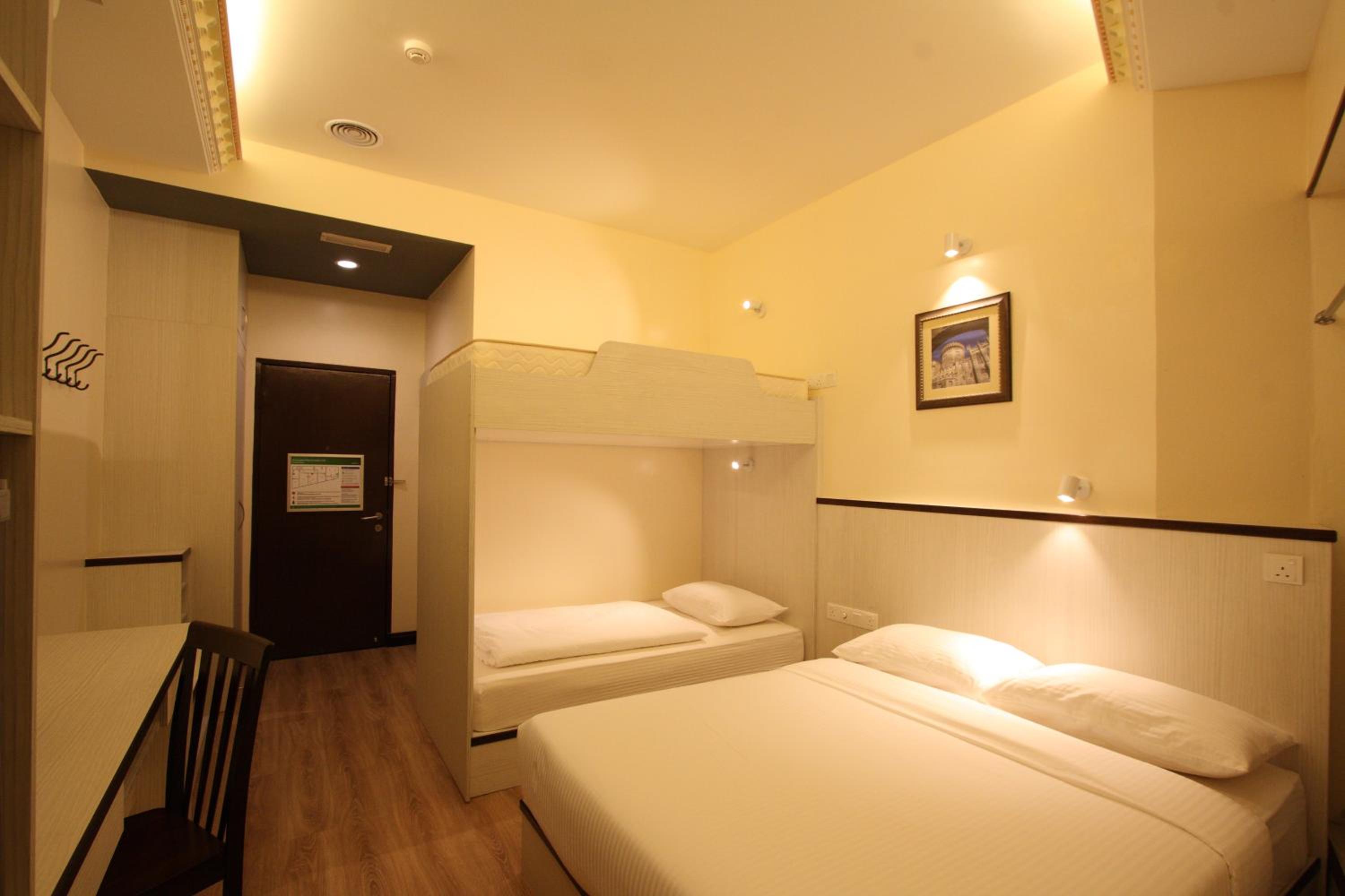 Shamrock Guest House II