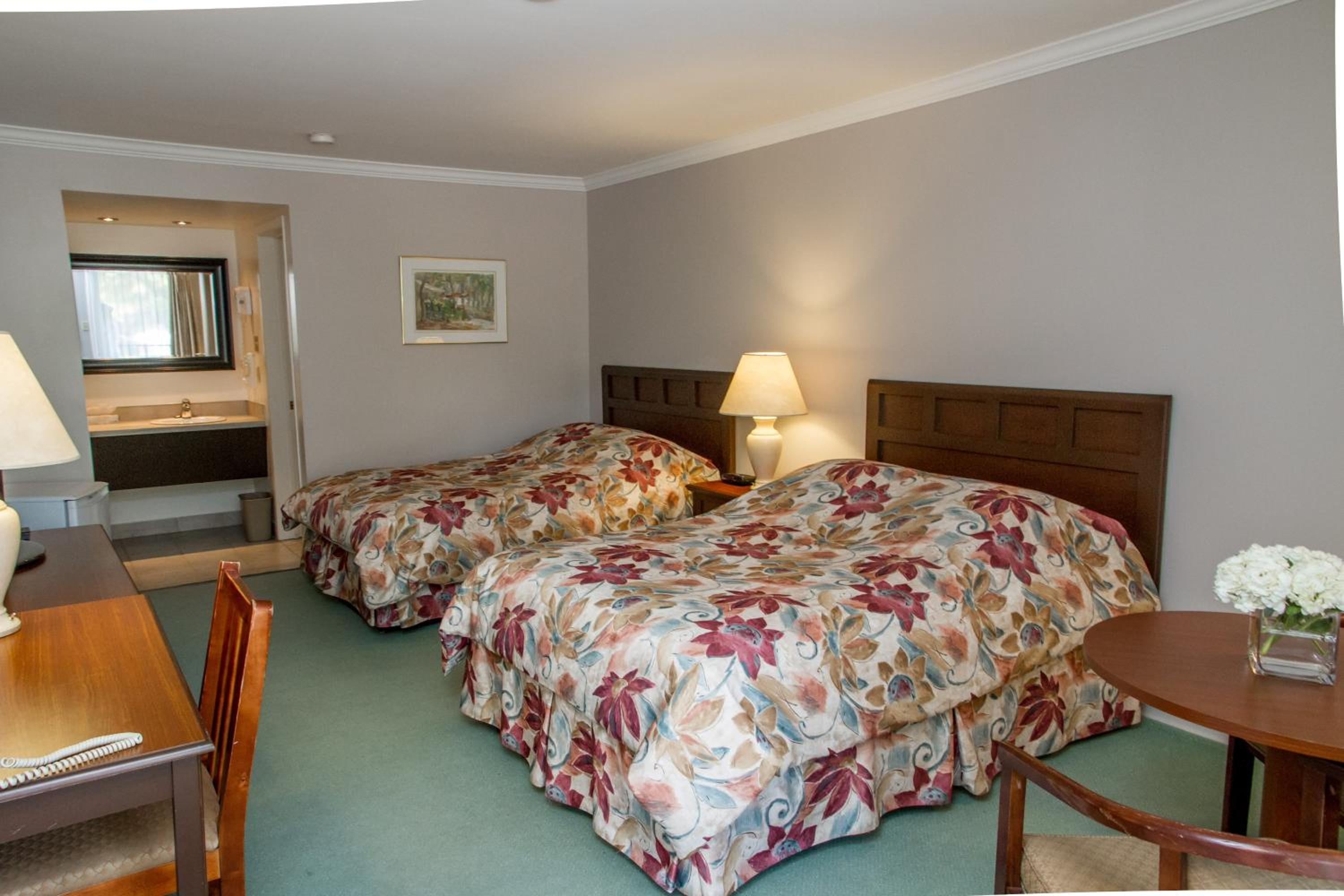 Rideau Heights Inn