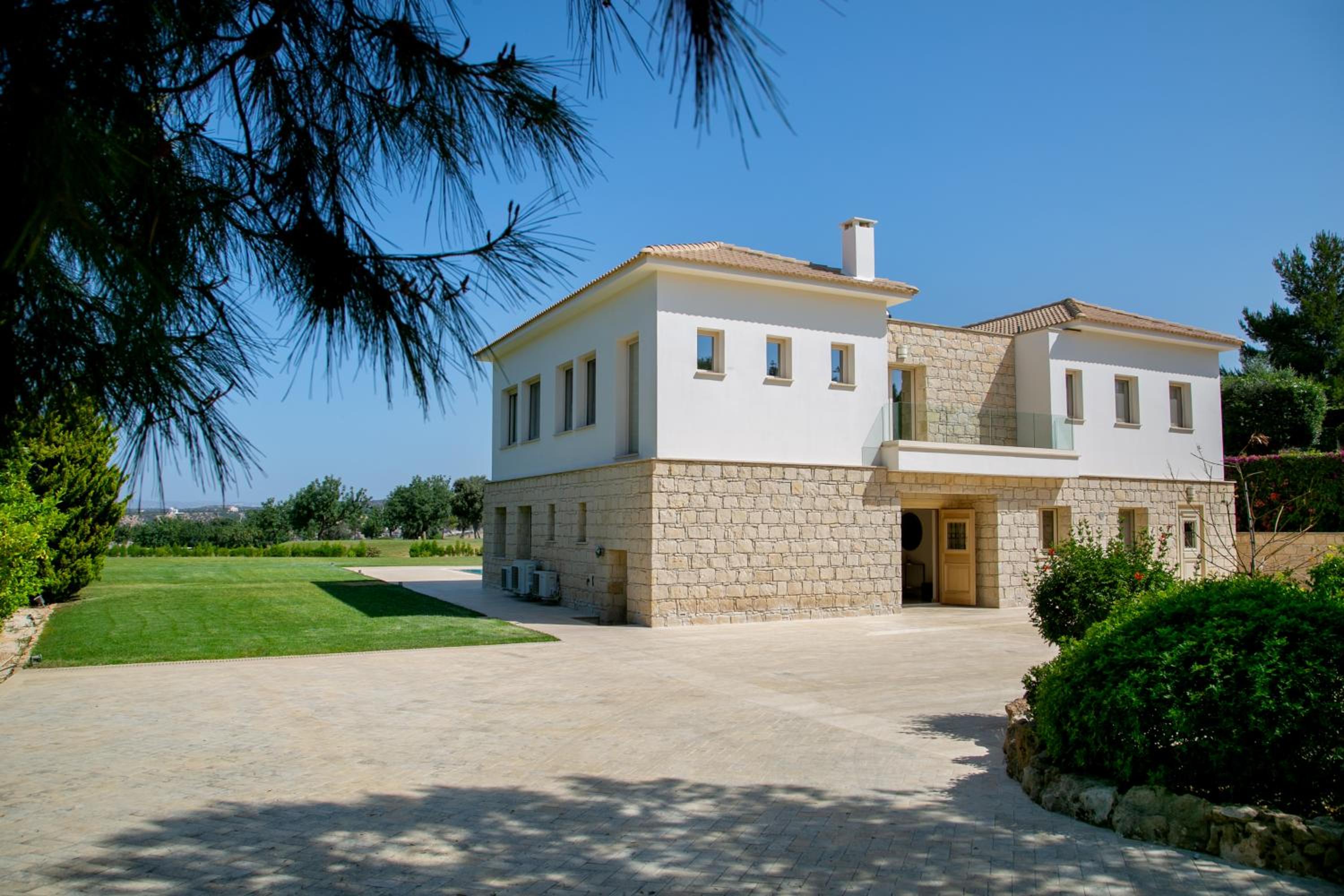 Aphrodite Hills Rentals - Elite Villas