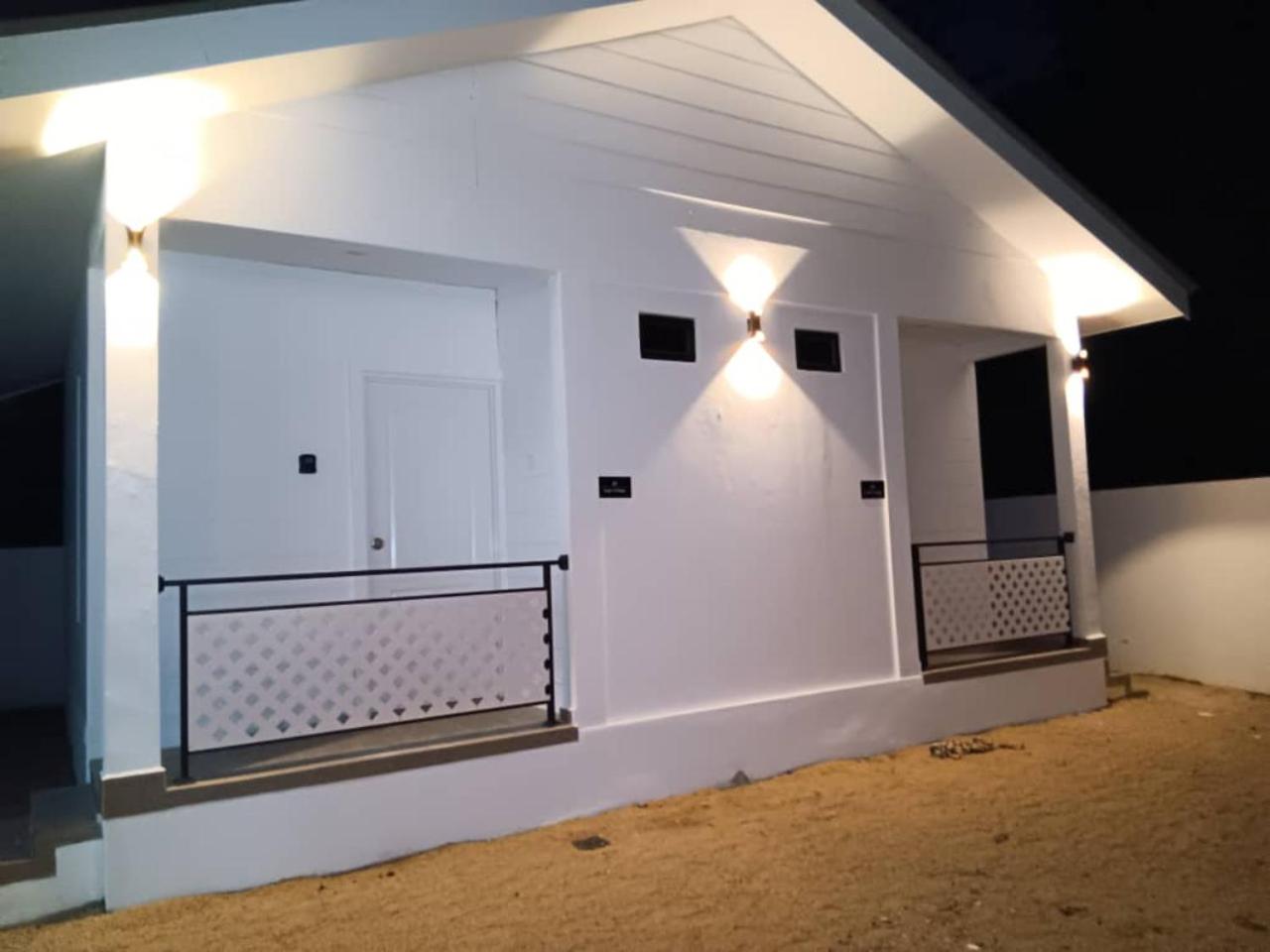Zulanie's The Pool Cottage near D'Aur Beach, Melawi, Bachok photo 3