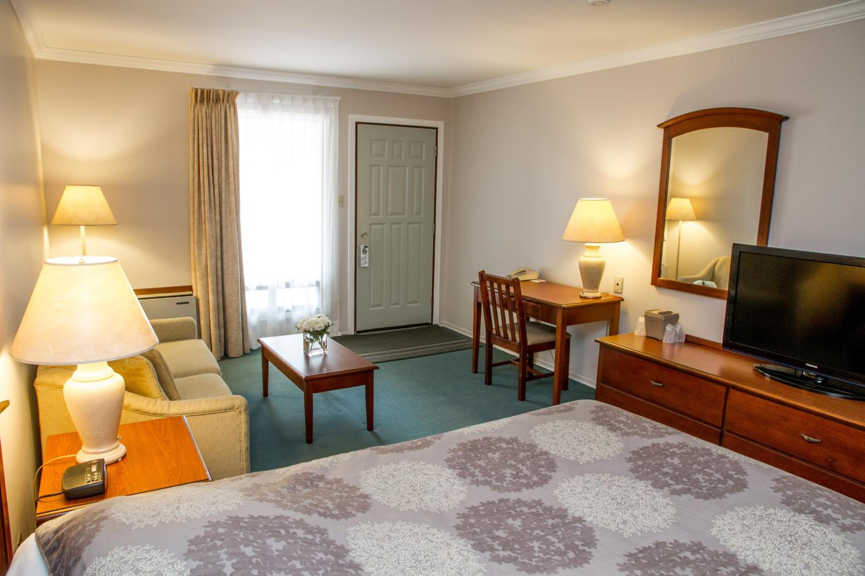 Rideau Heights Inn