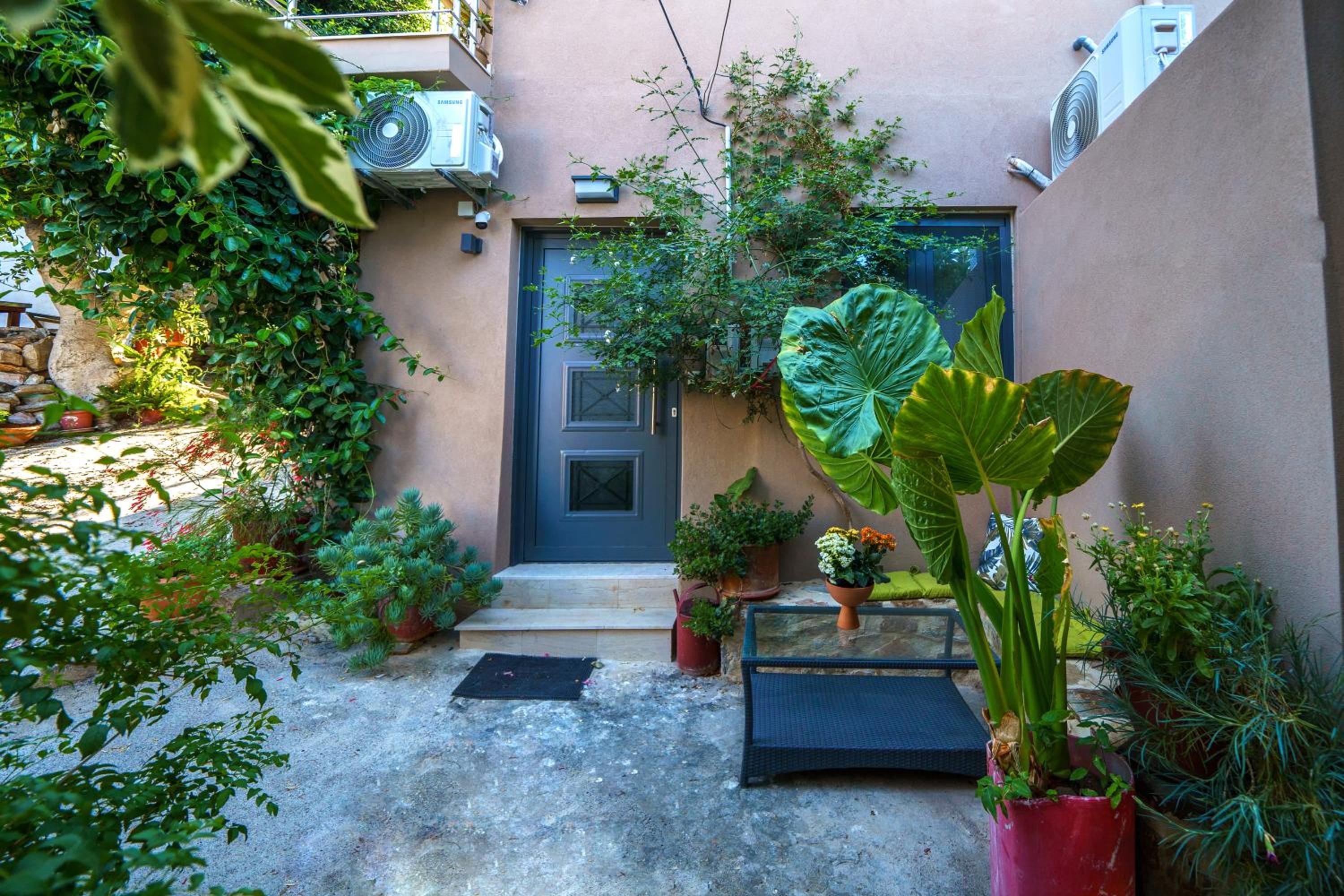 RODIBLUE VILLAGE Apartments