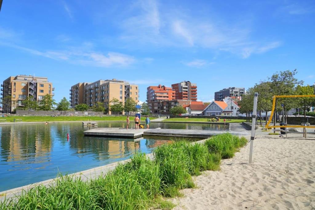 Central Apartment perfect for people visiting Stavanger! view 4