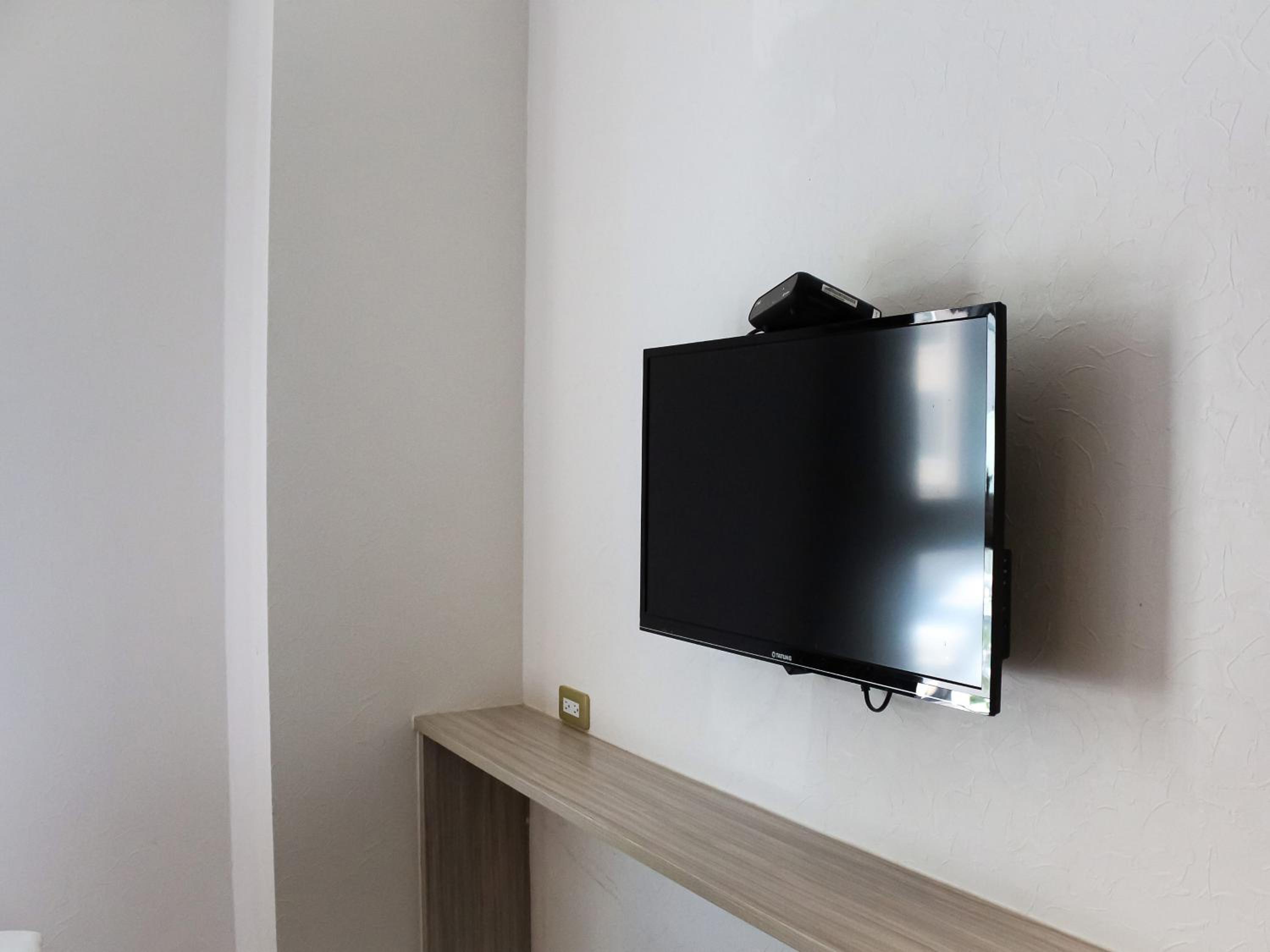 CHECK inn Express Taichung FuXing Hall 2