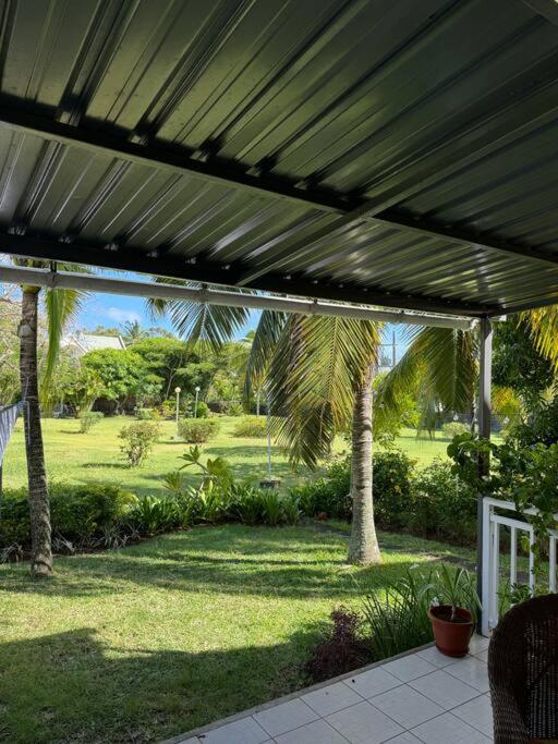 3bedroom house, pool & garden!