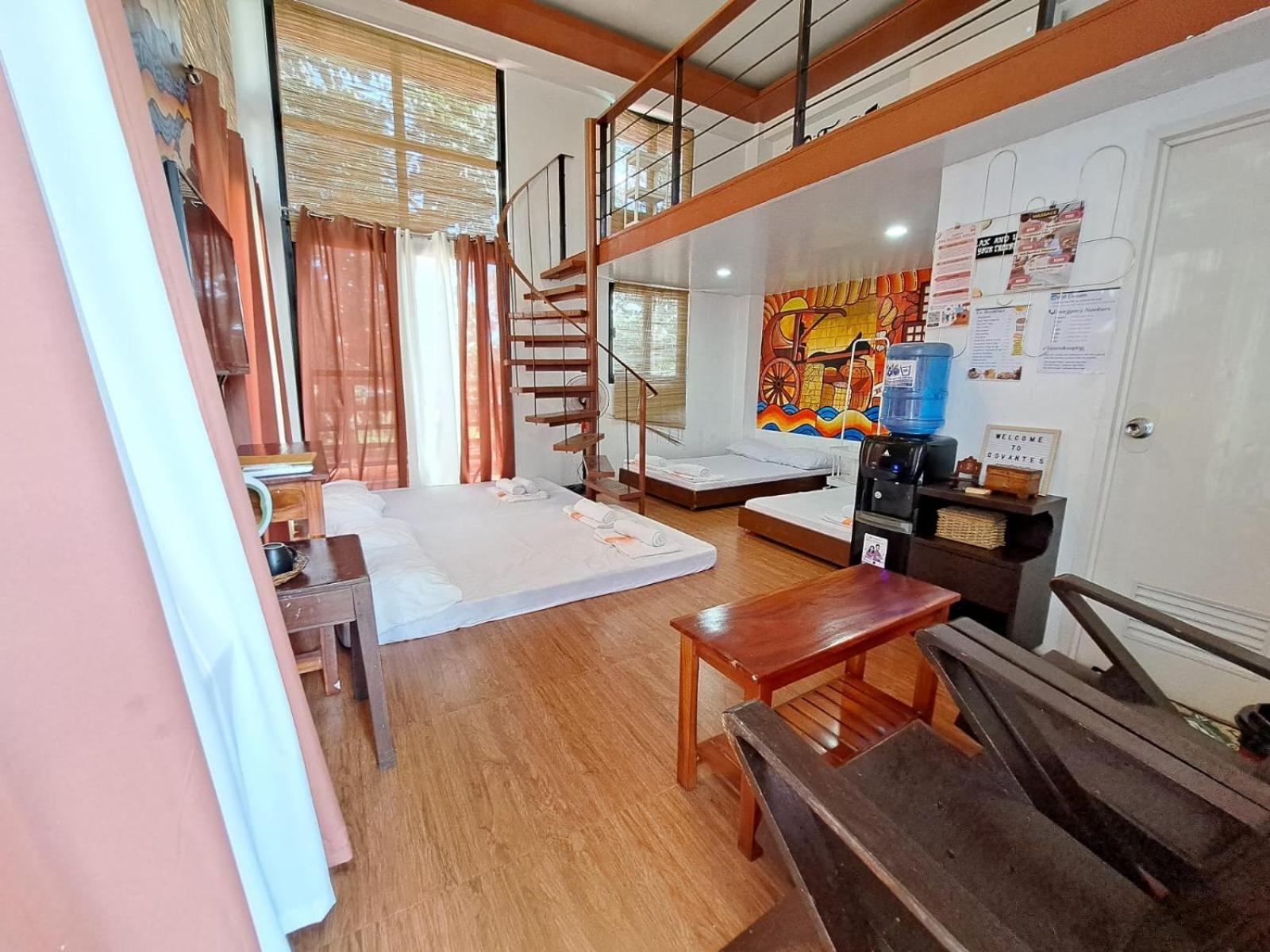 The Bistro House - Govantes Guesthouse