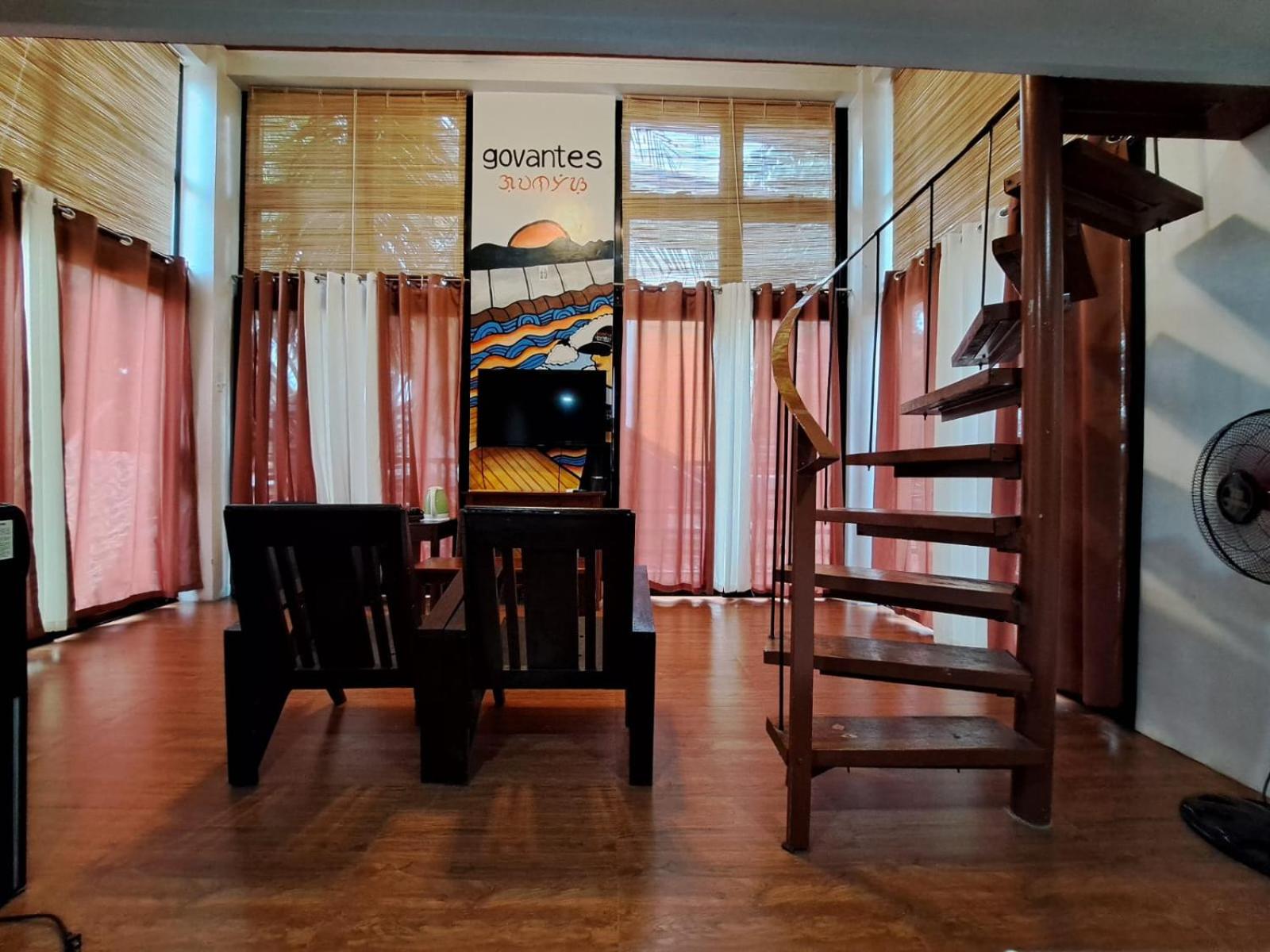 The Bistro House - Govantes Guesthouse