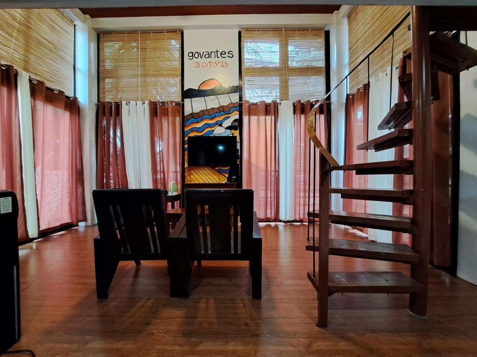 The Bistro House - Govantes Guesthouse