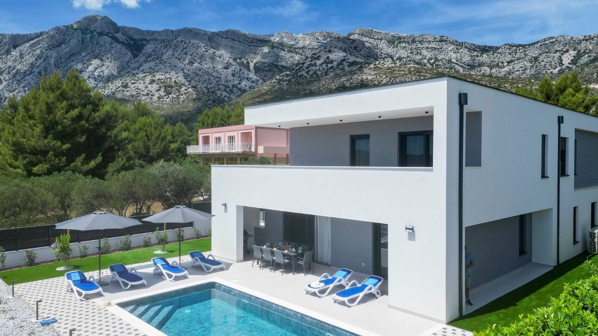 Villa Mi