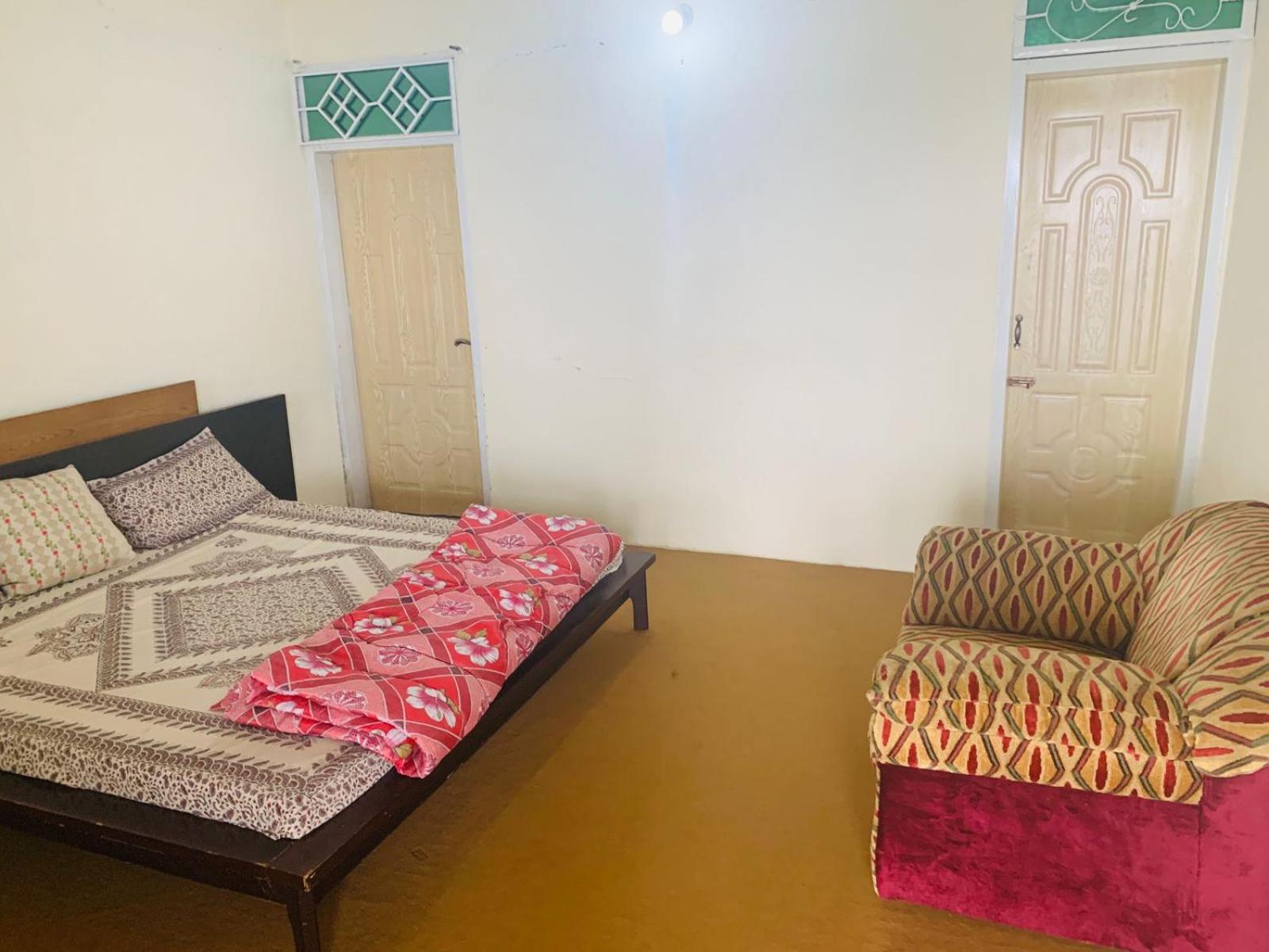 Family Guest House Khairagali Murree view 5