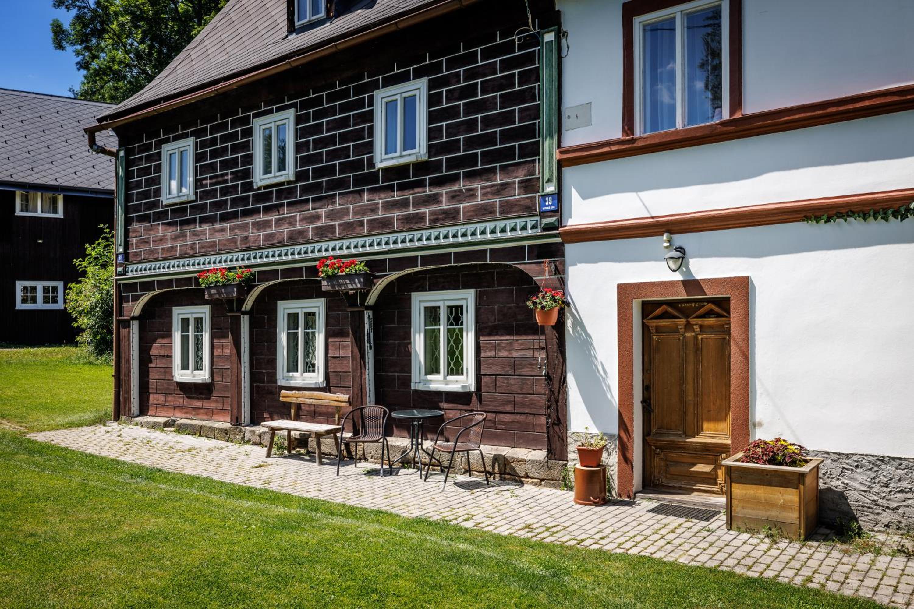 Resort Vysoká Lípa - Stodola, Chalupa - Barn, Cottage