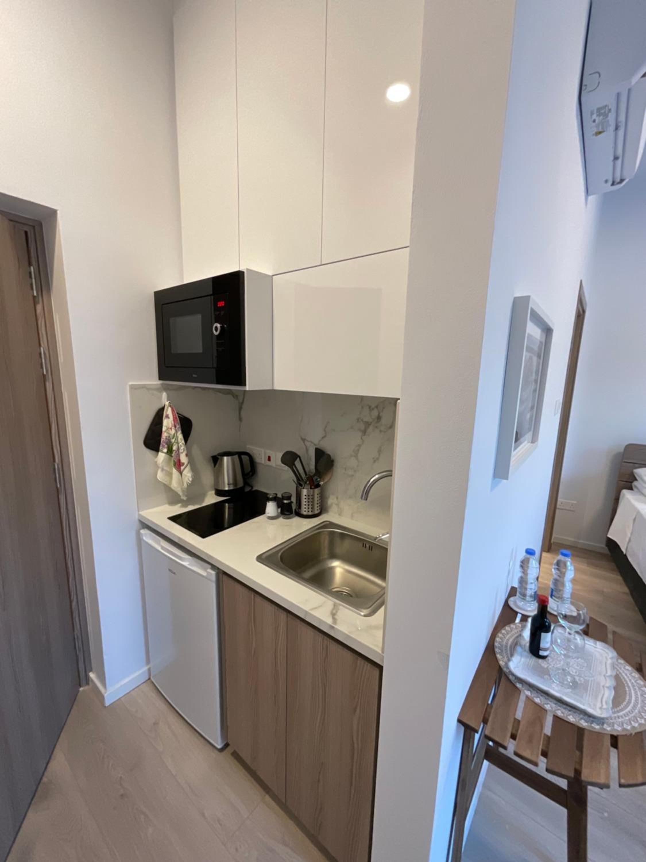 Le Voyageur By the Sea - Furnished Rooms
