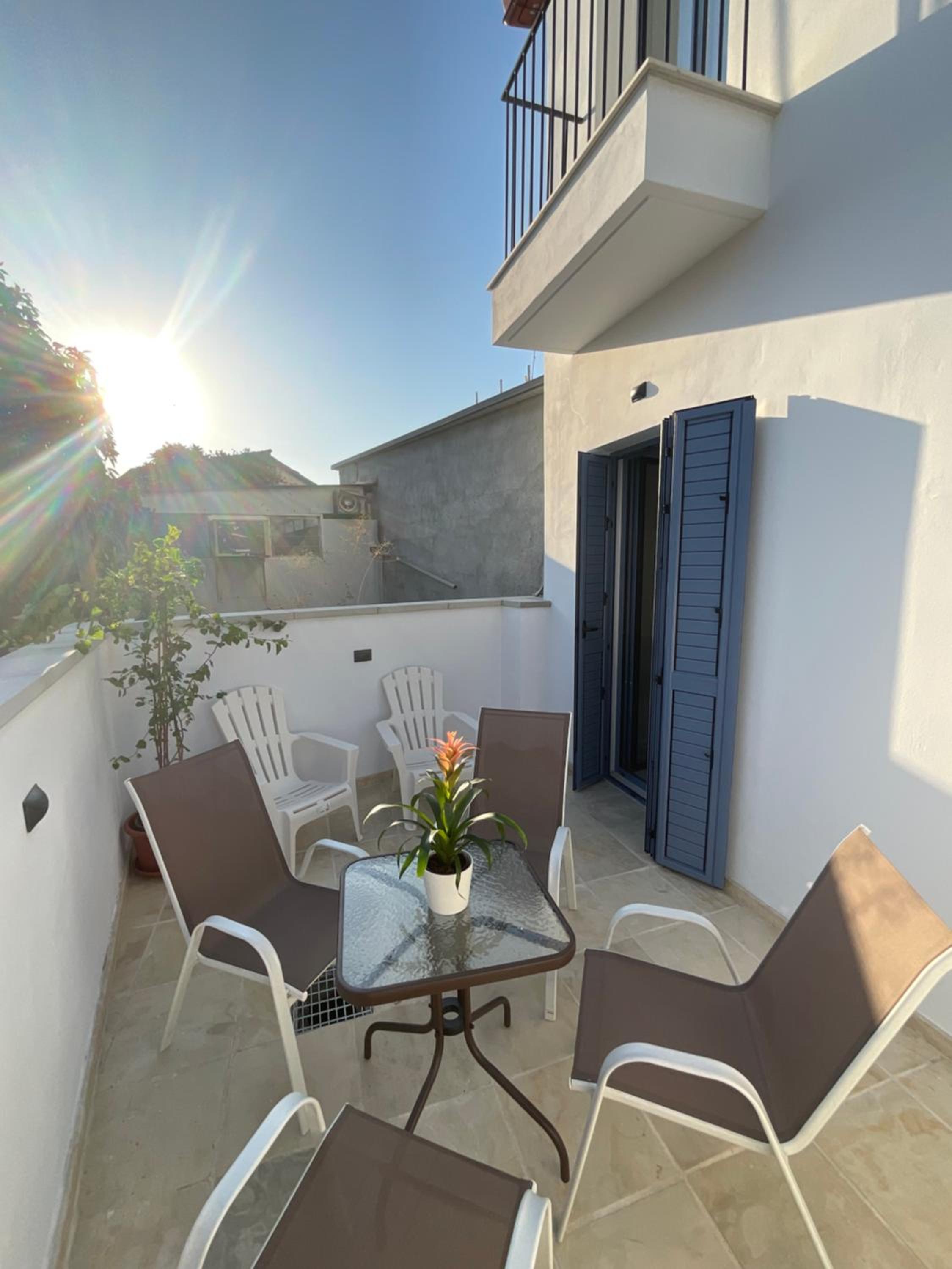 Le Voyageur By the Sea - Furnished Rooms