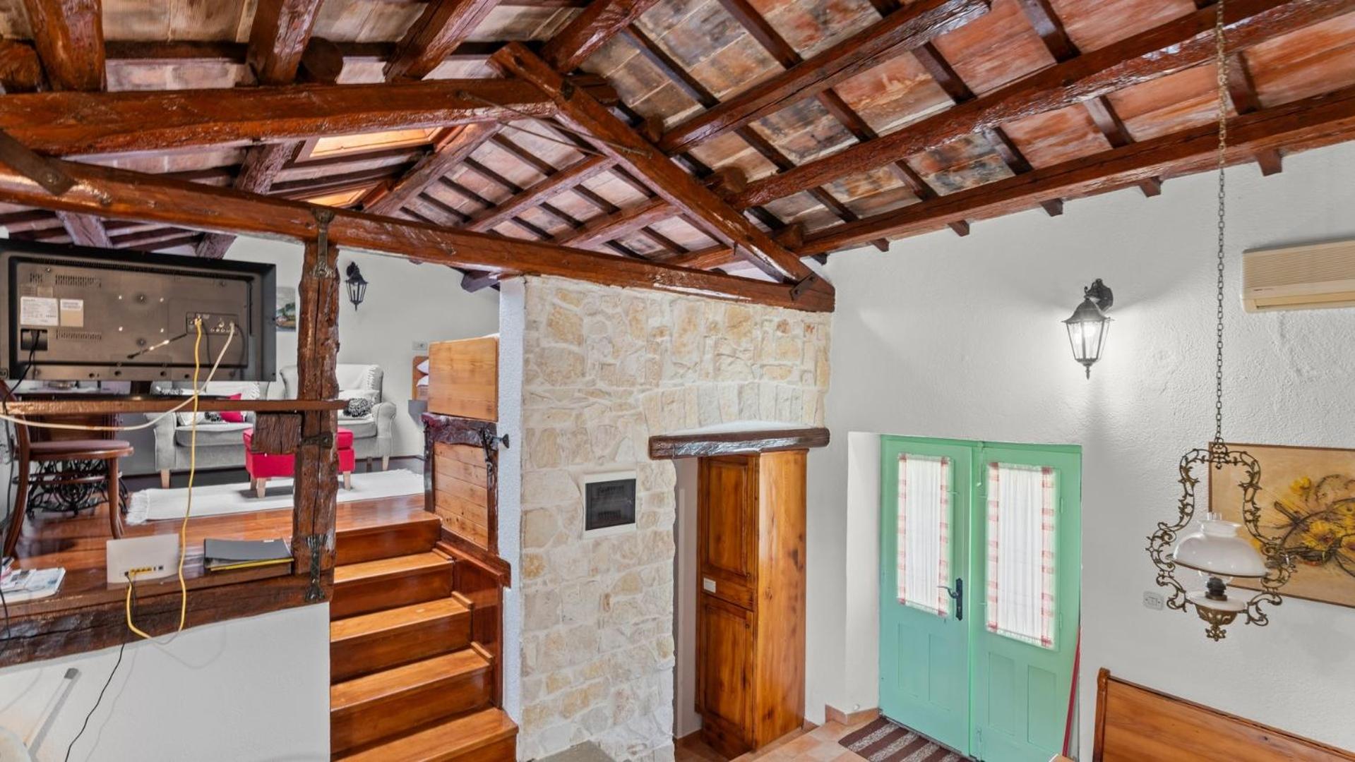 Casa Corona by Villas Holiday view 4