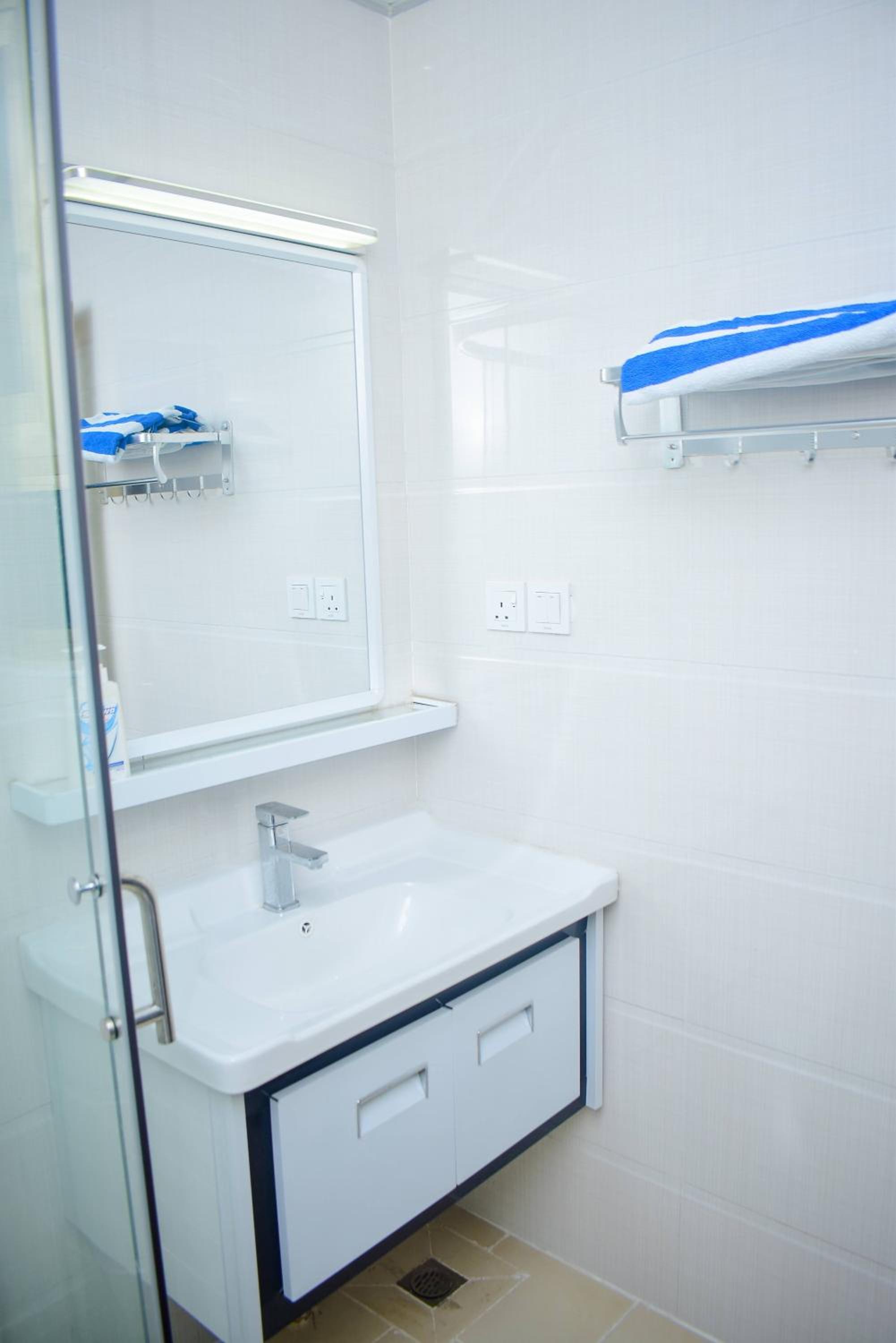 Nairobi Vacations - Cossy Apartment in Kilimani - Property Image 14