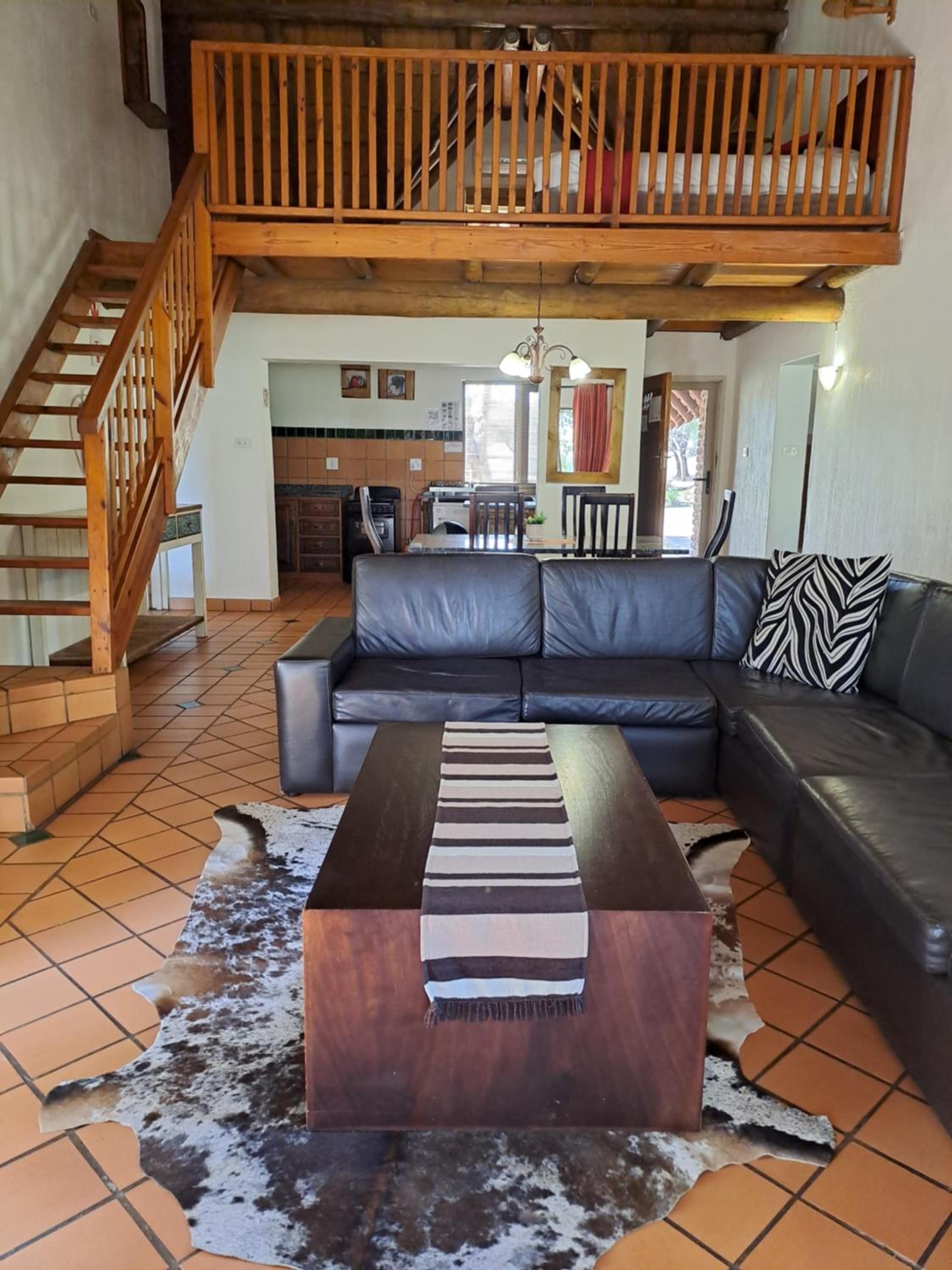 Ekuthuleni River Front Chalets Hoedspruit