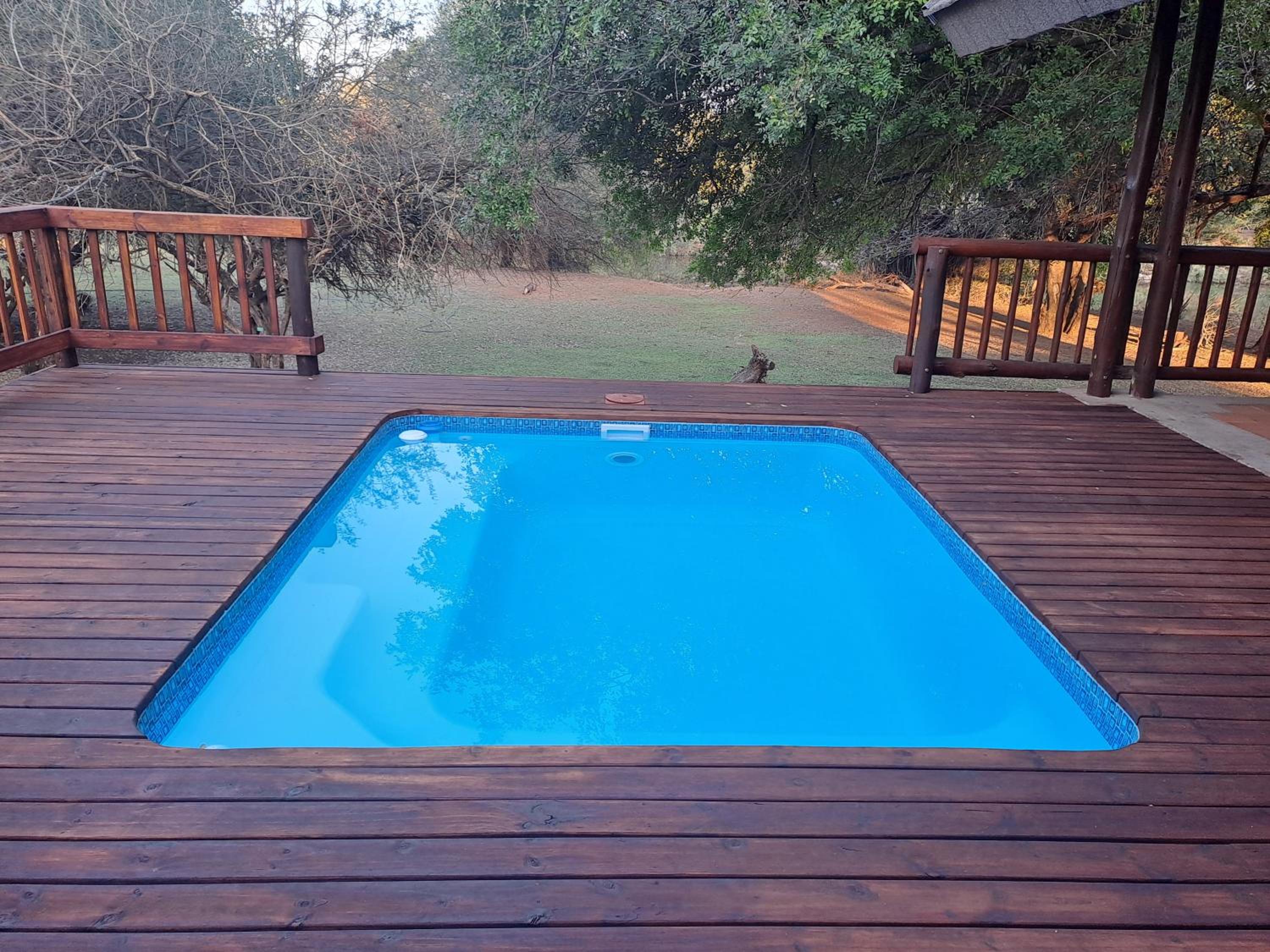 Ekuthuleni River Front Chalets Hoedspruit