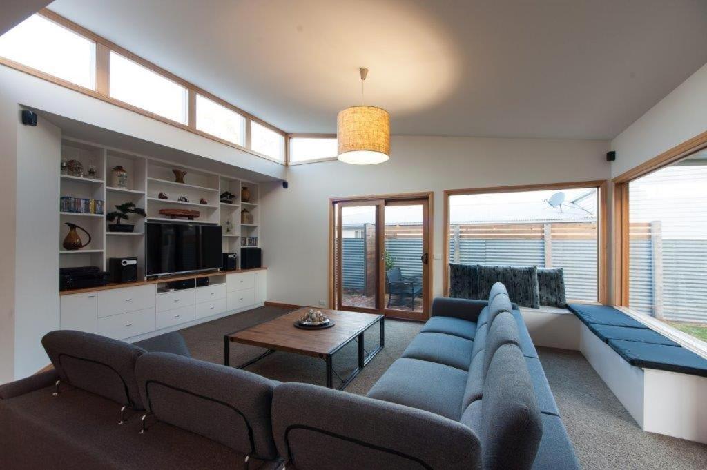 5 Connelly - Echuca Holiday Homes