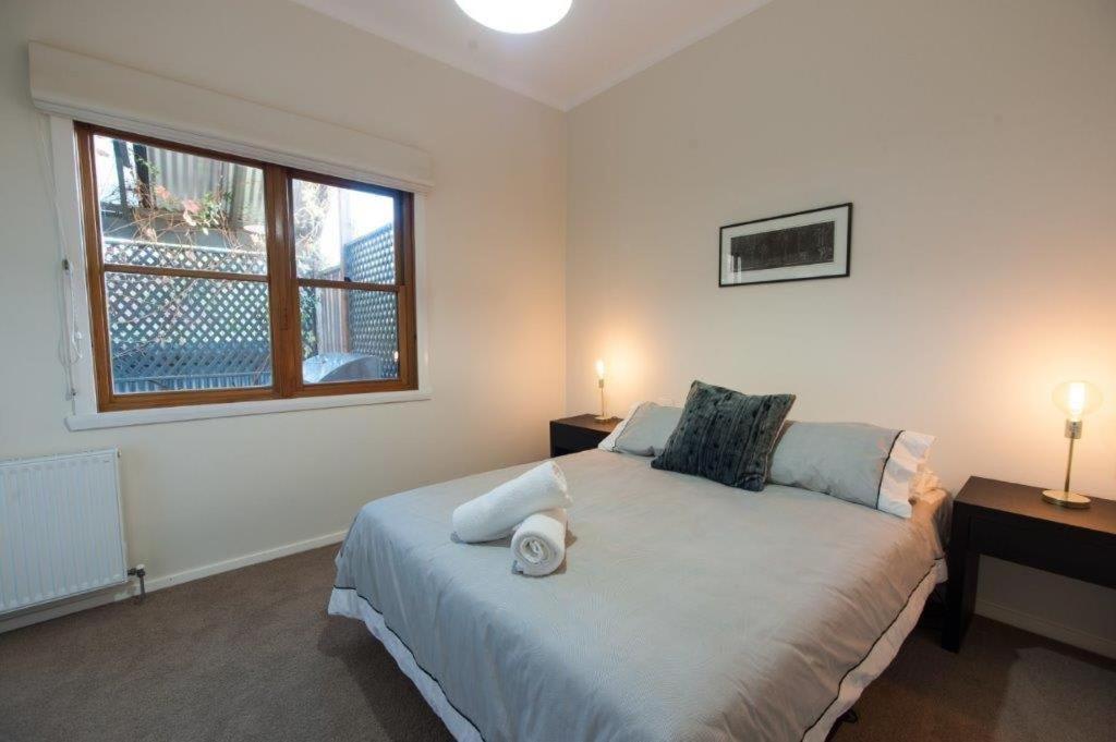 5 Connelly - Echuca Holiday Homes