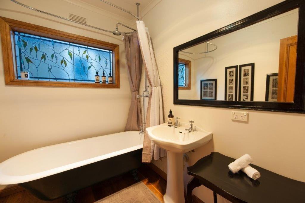 5 Connelly - Echuca Holiday Homes