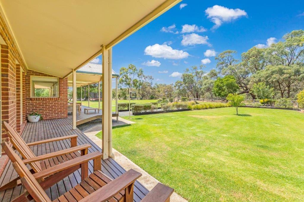 The Waterfront - Echuca Holiday Homes