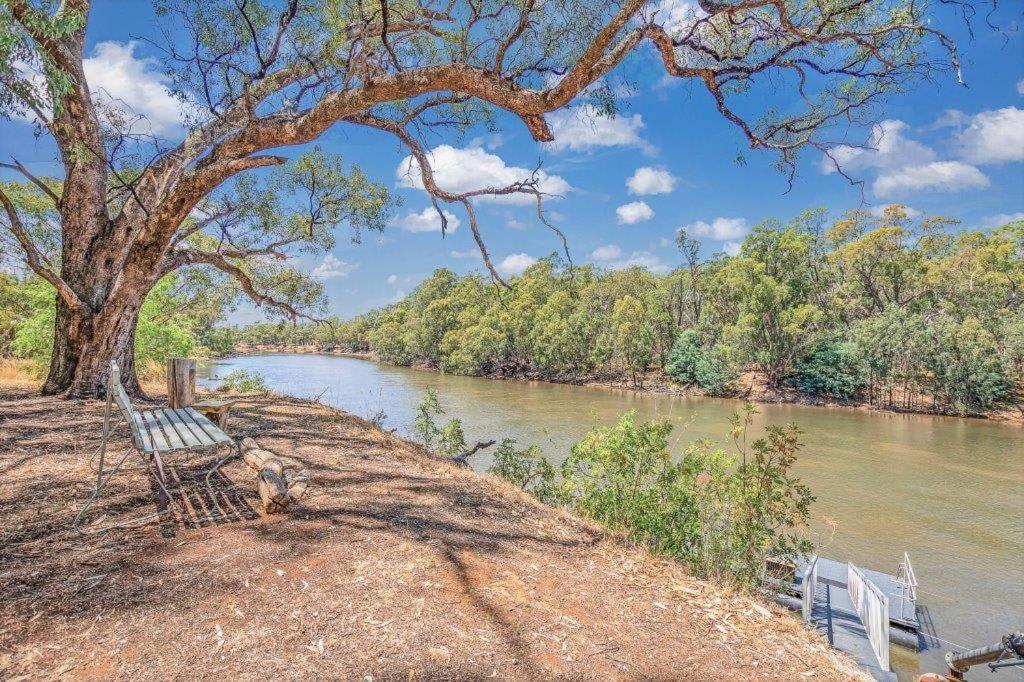The Waterfront - Echuca Holiday Homes