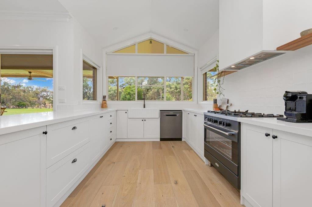 The Waterfront - Echuca Holiday Homes