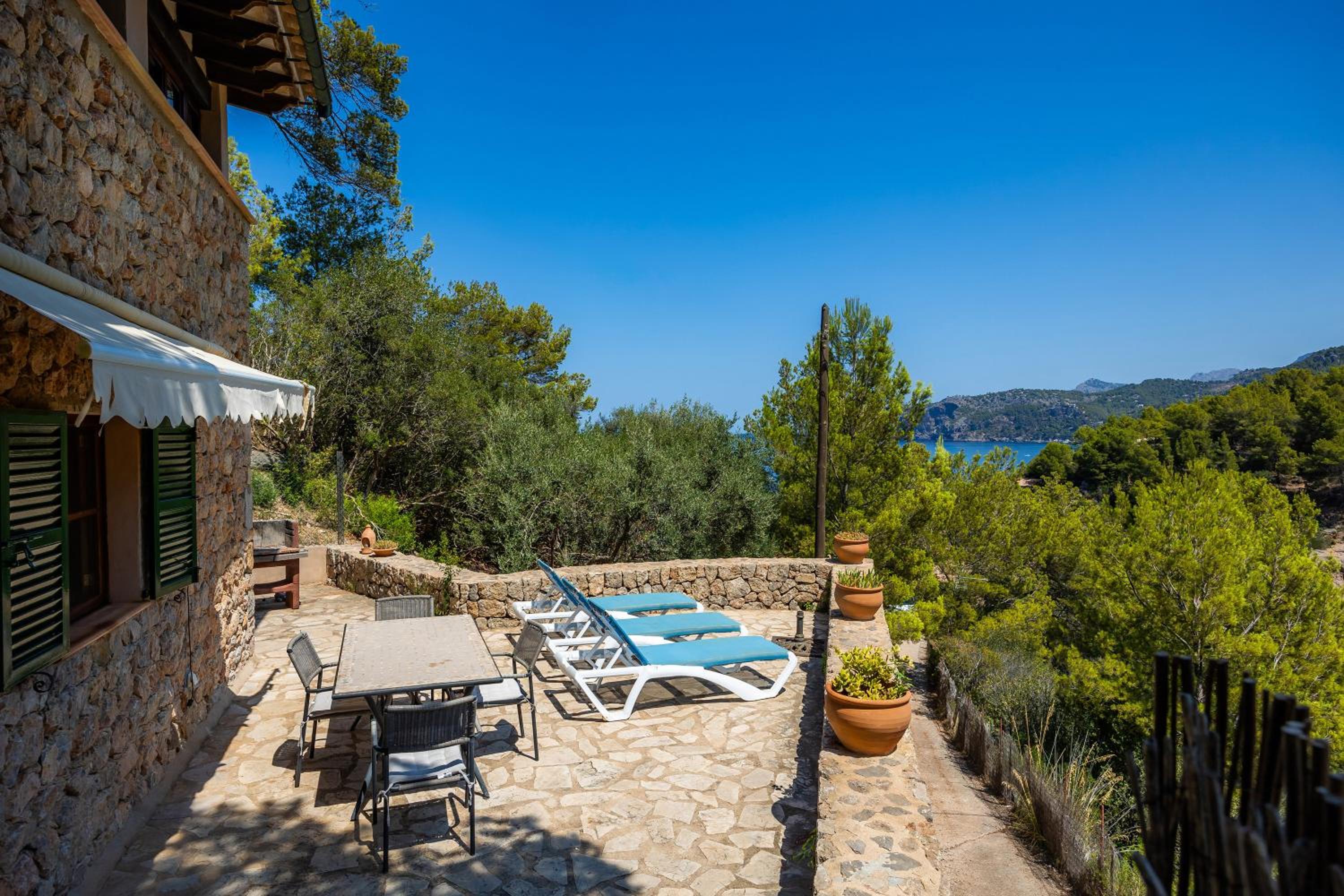 Casita En Cala Deia Junto Al Mar 1 view 5