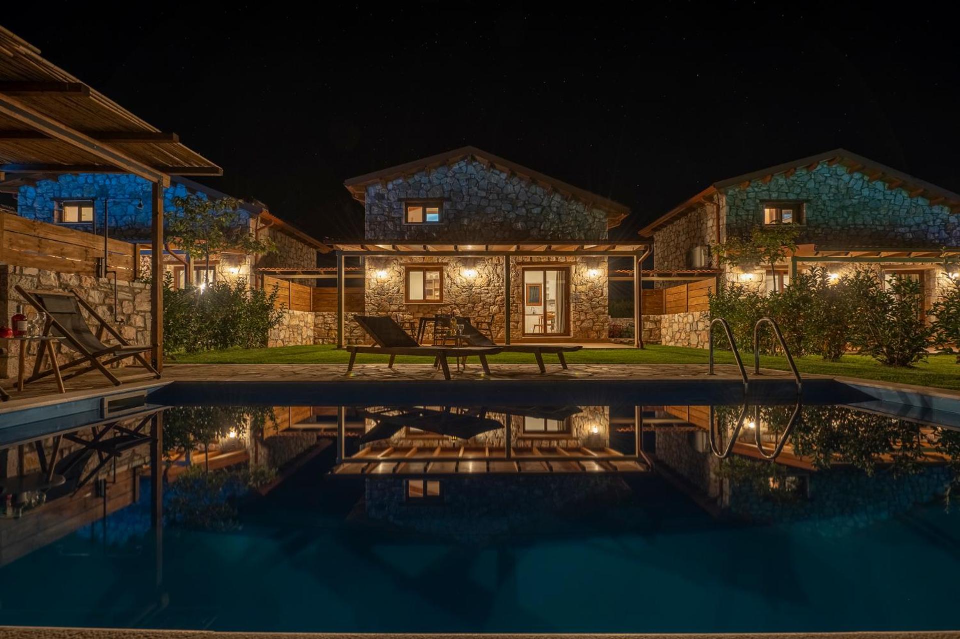 Esperanza Villas