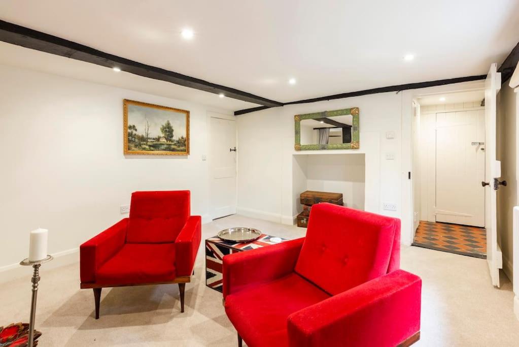 Dorney Windsor Legoland 5 Star Stay for upto 14 guests, photo 19