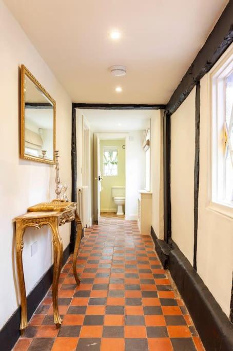Dorney Windsor Legoland 5 Star Stay for upto 14 guests, photo 26