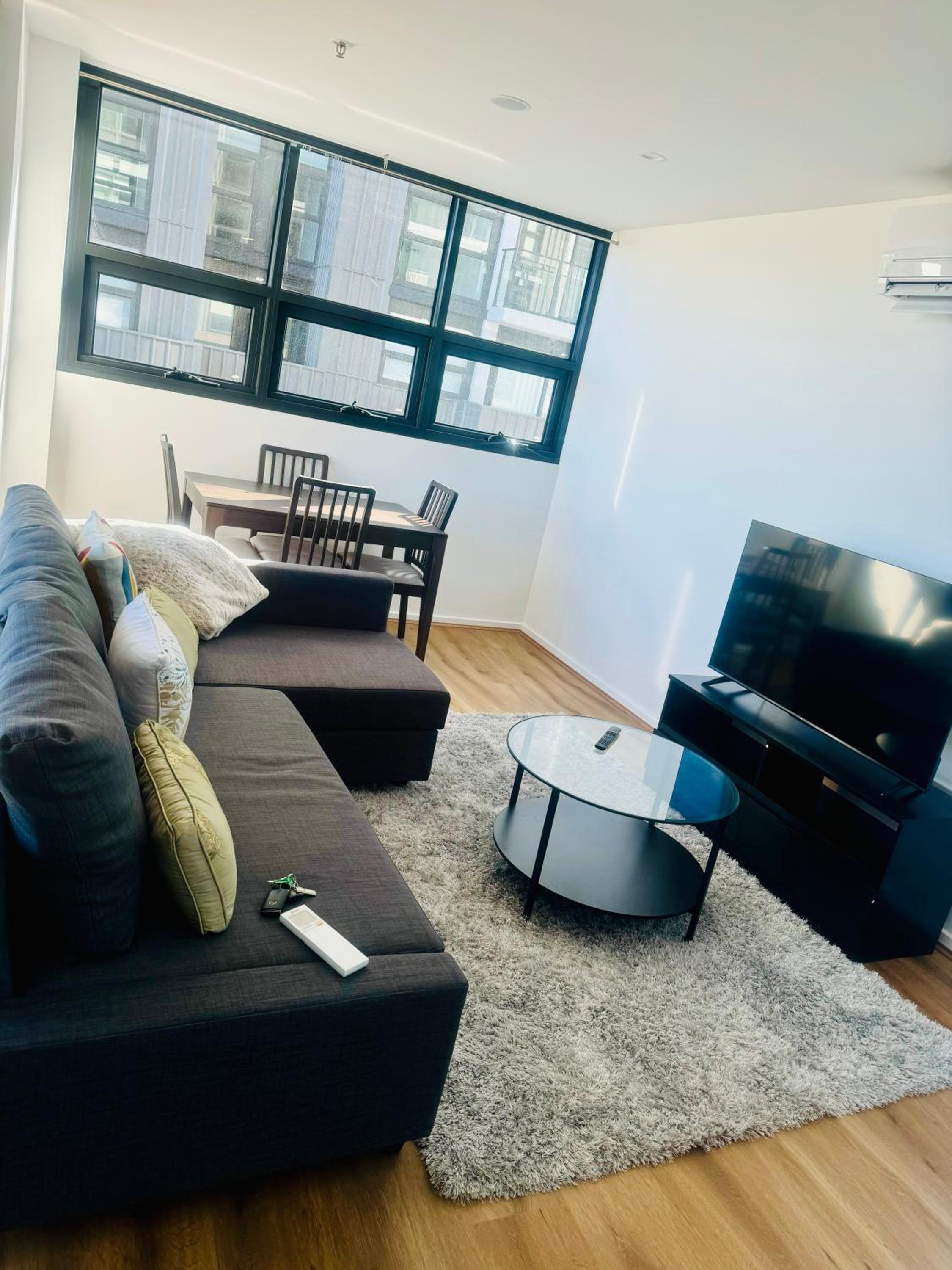 Modern suite in the Central